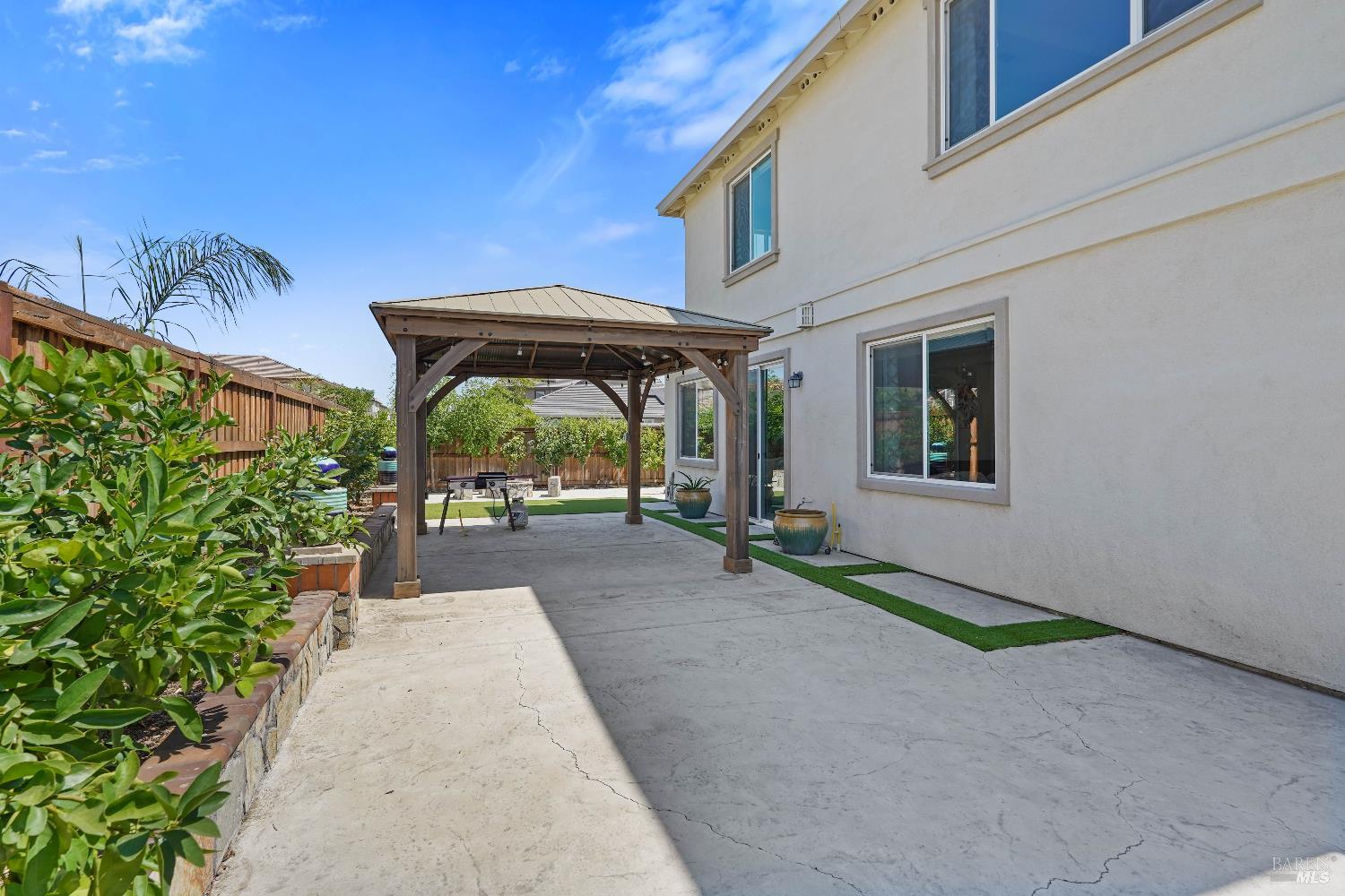 Detail Gallery Image 59 of 77 For 424 Wren Ln, Vacaville,  CA 95688 - 5 Beds | 4/1 Baths
