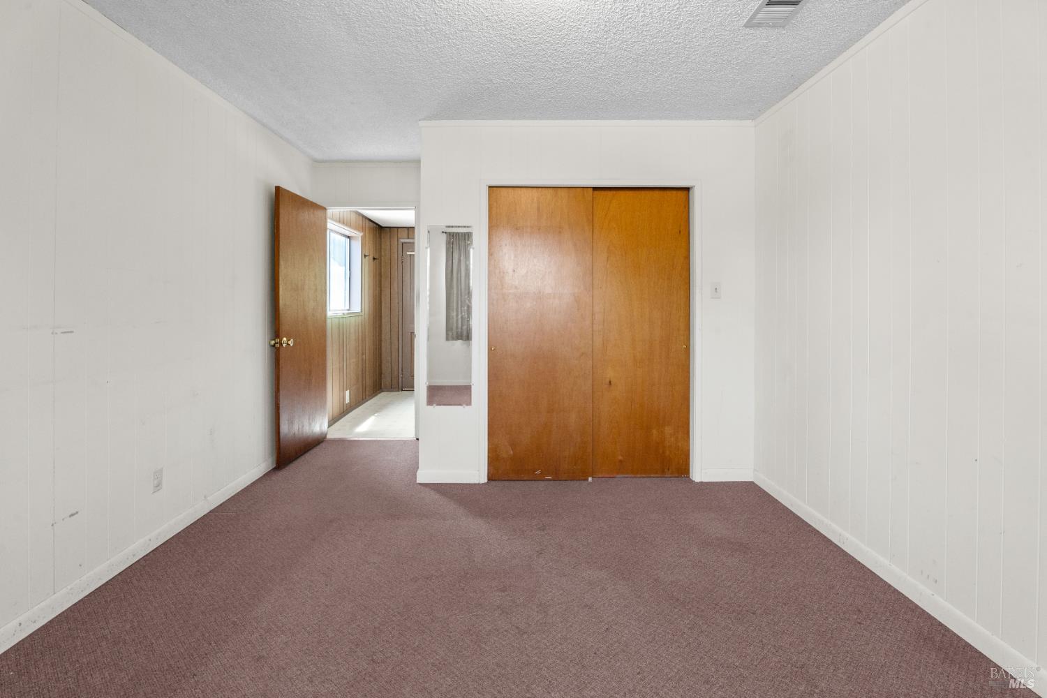 Detail Gallery Image 14 of 25 For 1040 Helen Ave, Ukiah,  CA 95482 - 3 Beds | 1 Baths