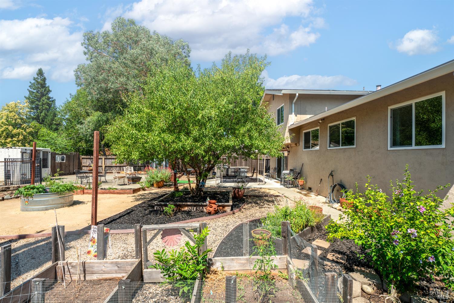 Evergreen Drive, Vacaville, California image 46