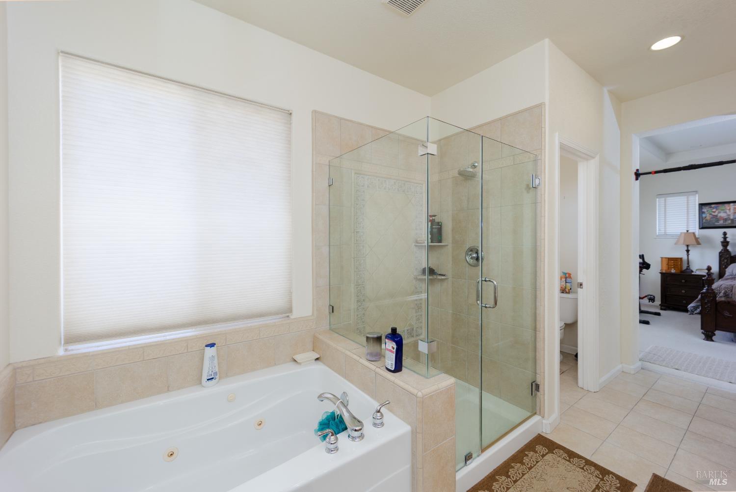 Olivewood Lane, Vallejo, California image 24
