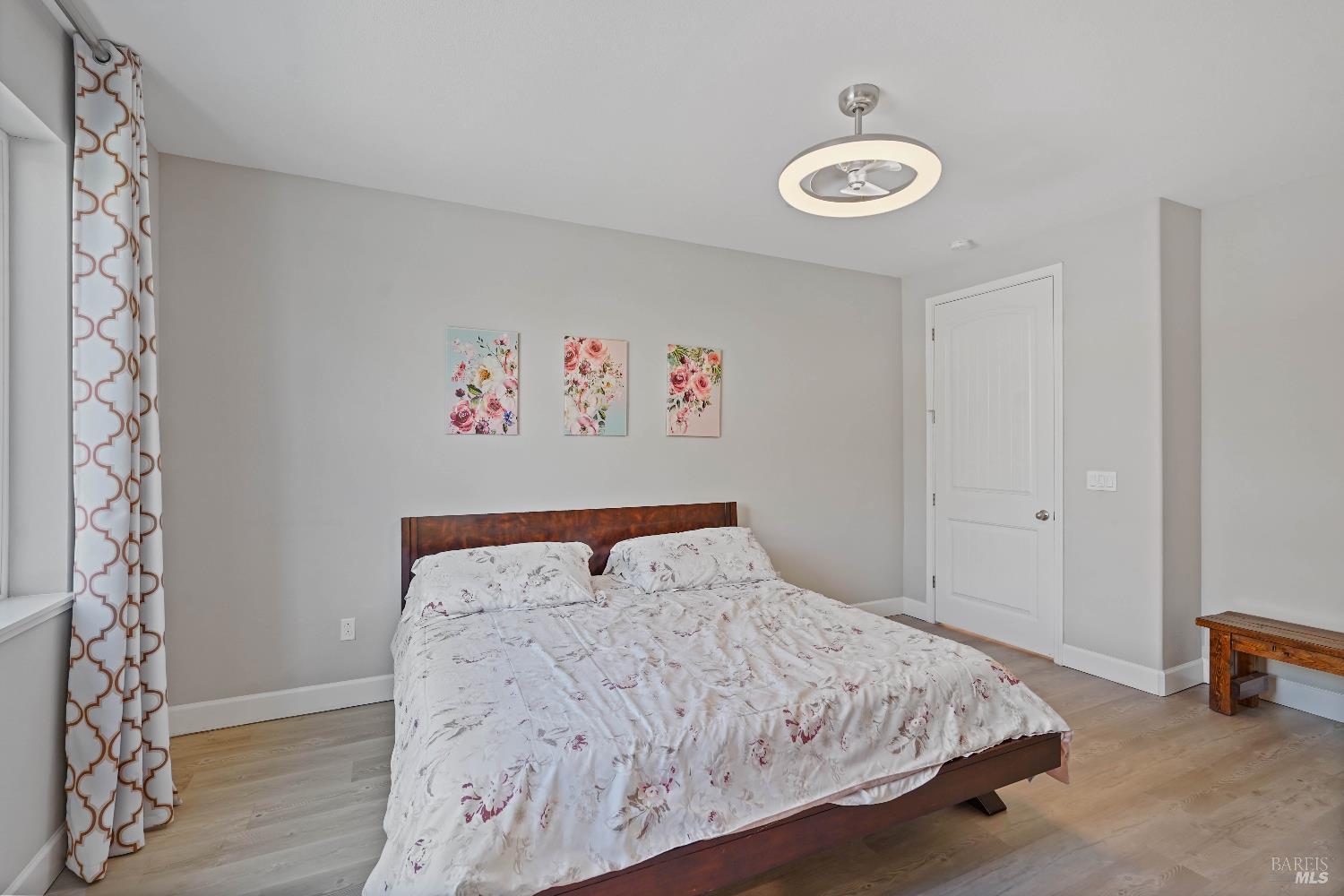 Detail Gallery Image 21 of 77 For 424 Wren Ln, Vacaville,  CA 95688 - 5 Beds | 4/1 Baths
