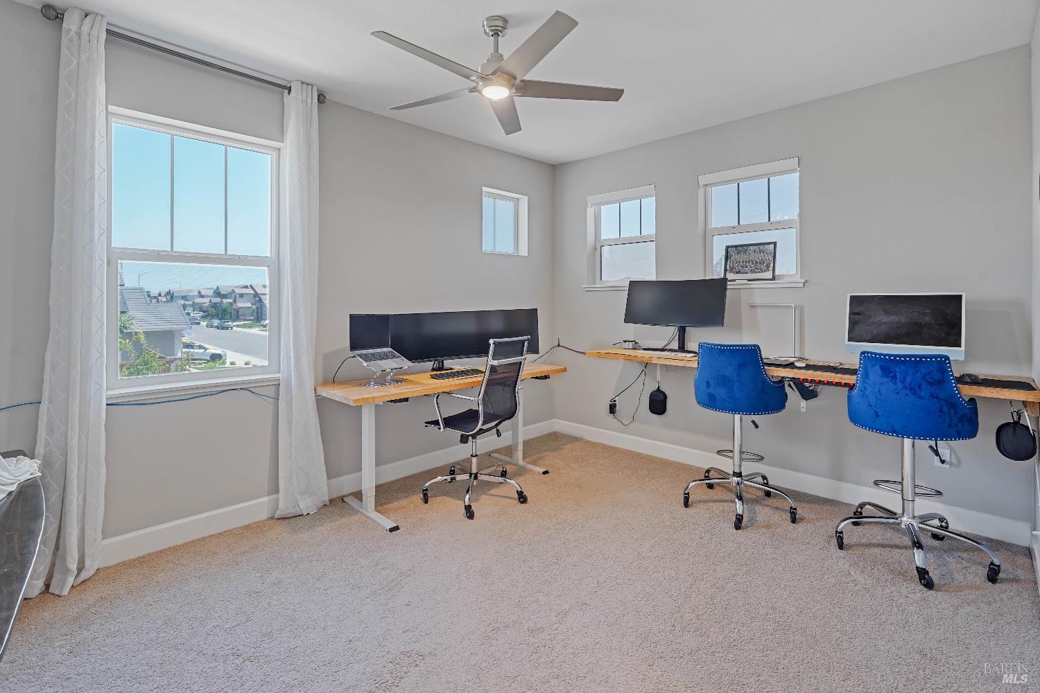 Detail Gallery Image 30 of 77 For 424 Wren Ln, Vacaville,  CA 95688 - 5 Beds | 4/1 Baths