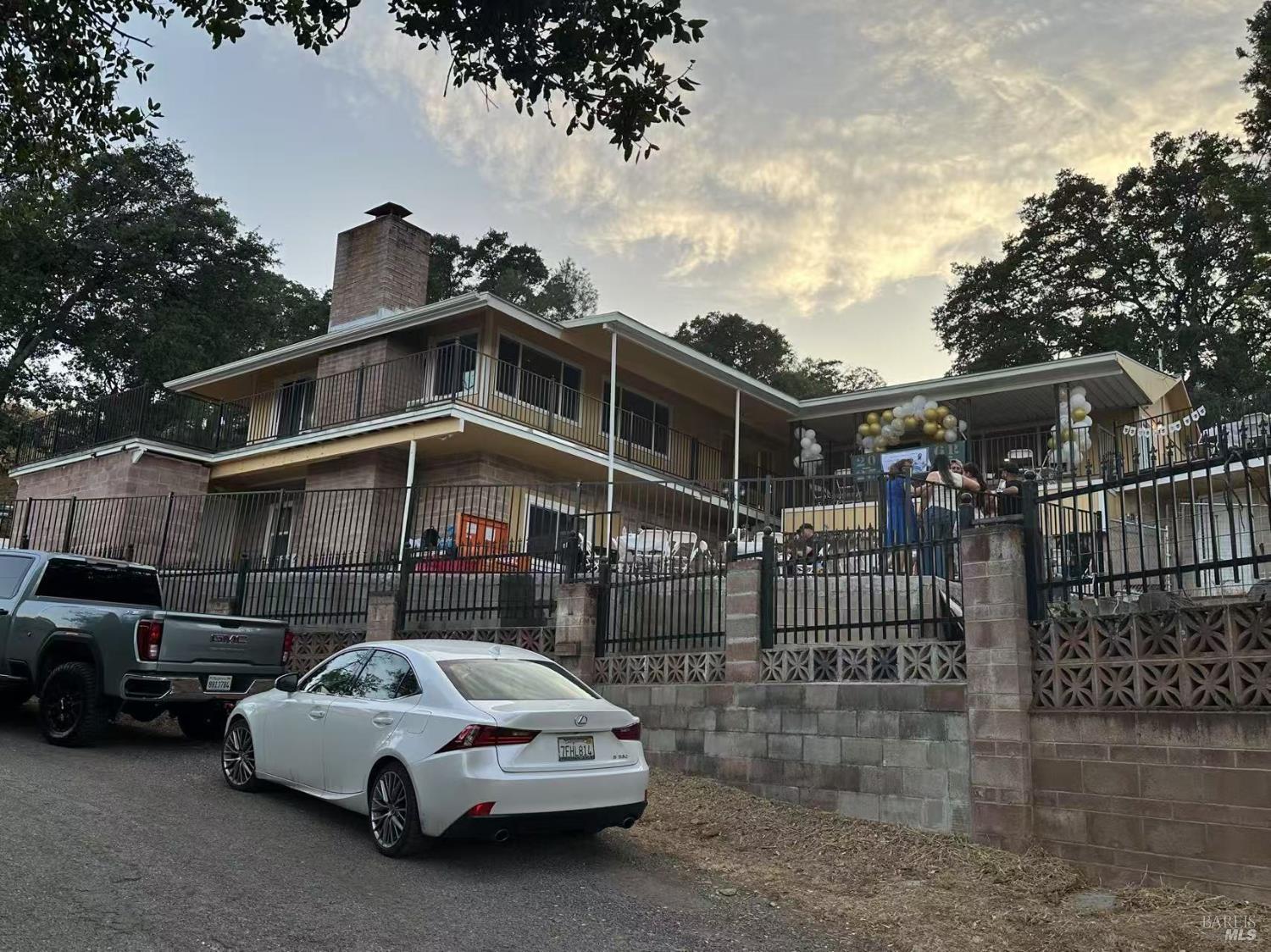 Lakeview Drive, Clearlake Oaks, California image 3