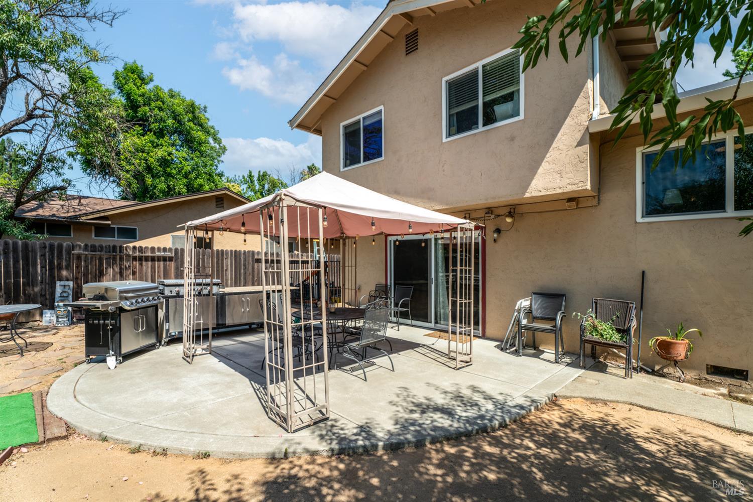 Evergreen Drive, Vacaville, California image 42