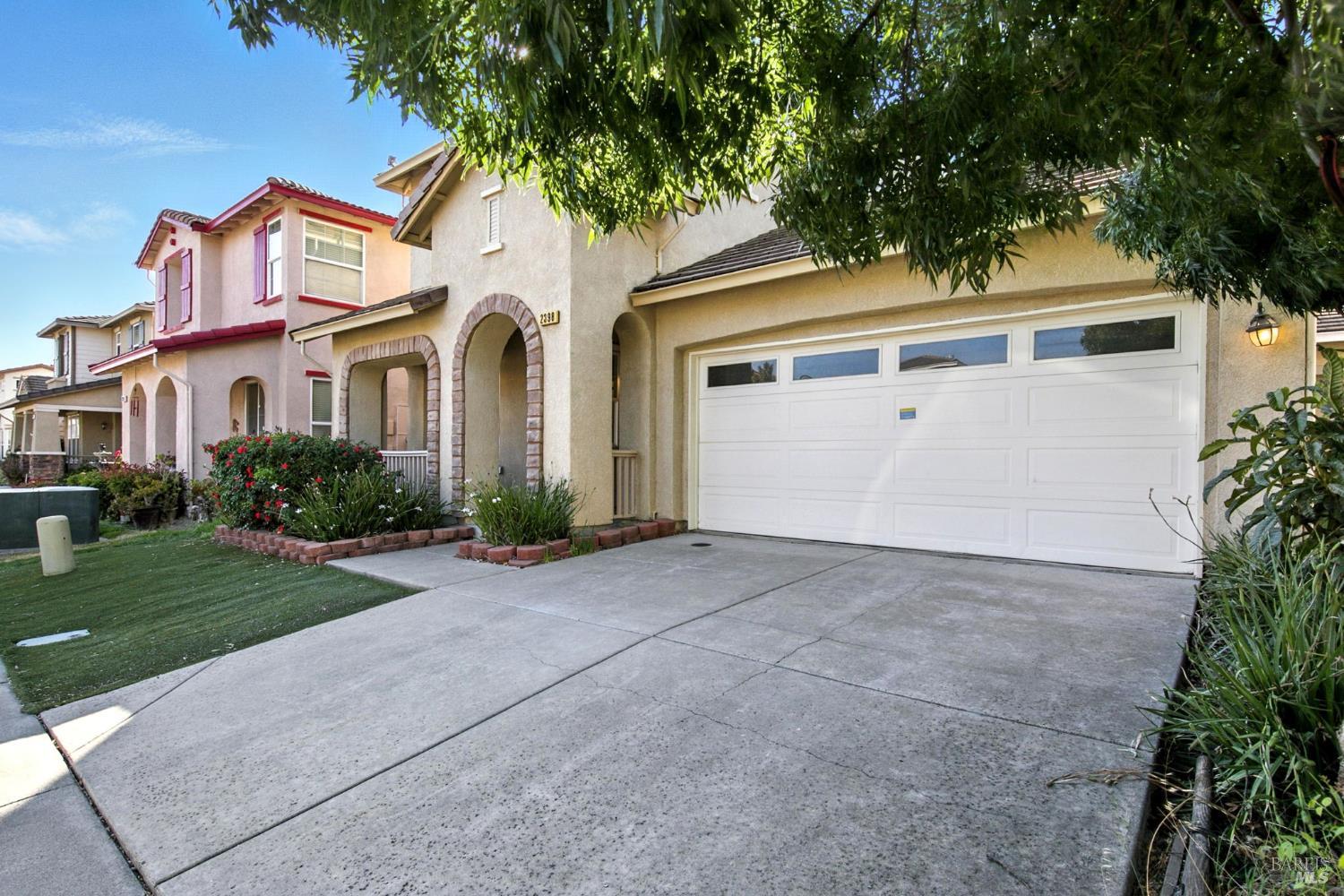 White Drive, Fairfield, California image 4
