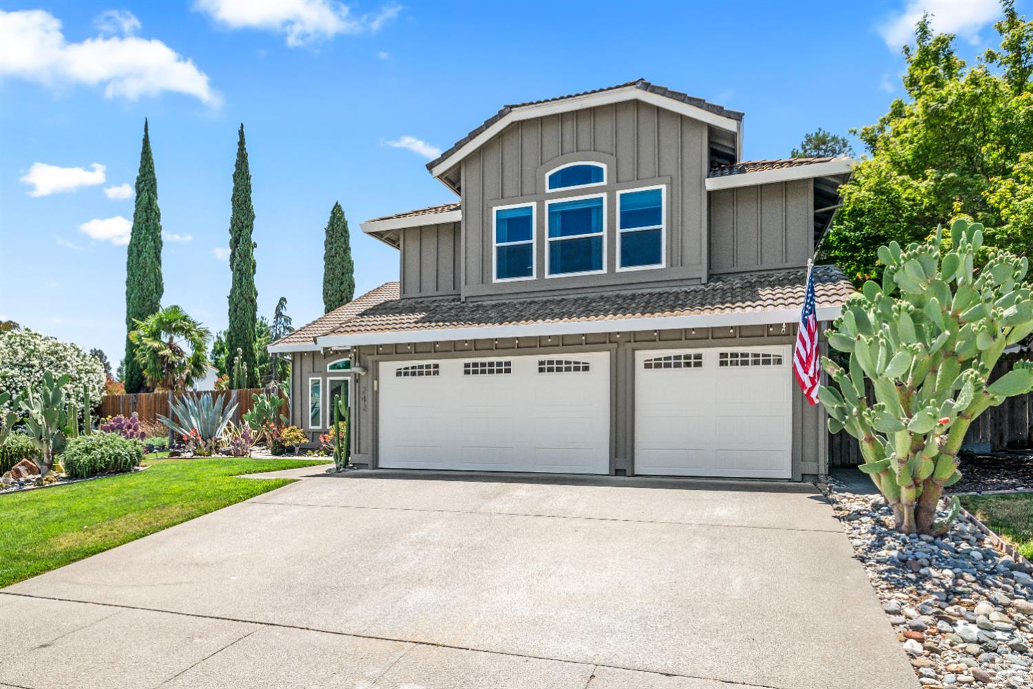 Lighthouse Way, Vacaville, California image 3