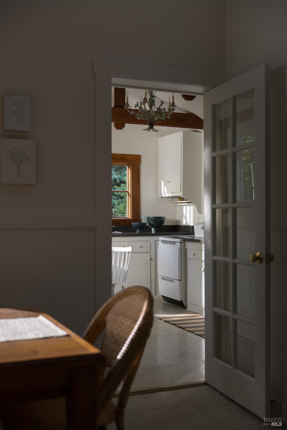 Detail Gallery Image 11 of 32 For 2770 Bohemian Hwy, Occidental,  CA 95465 - 2 Beds | 2 Baths