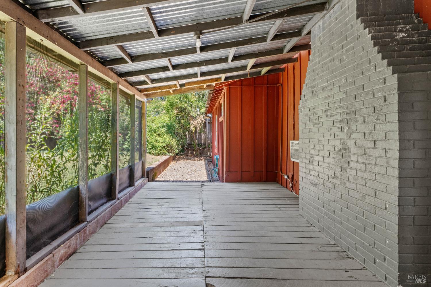 Detail Gallery Image 21 of 25 For 1040 Helen Ave, Ukiah,  CA 95482 - 3 Beds | 1 Baths