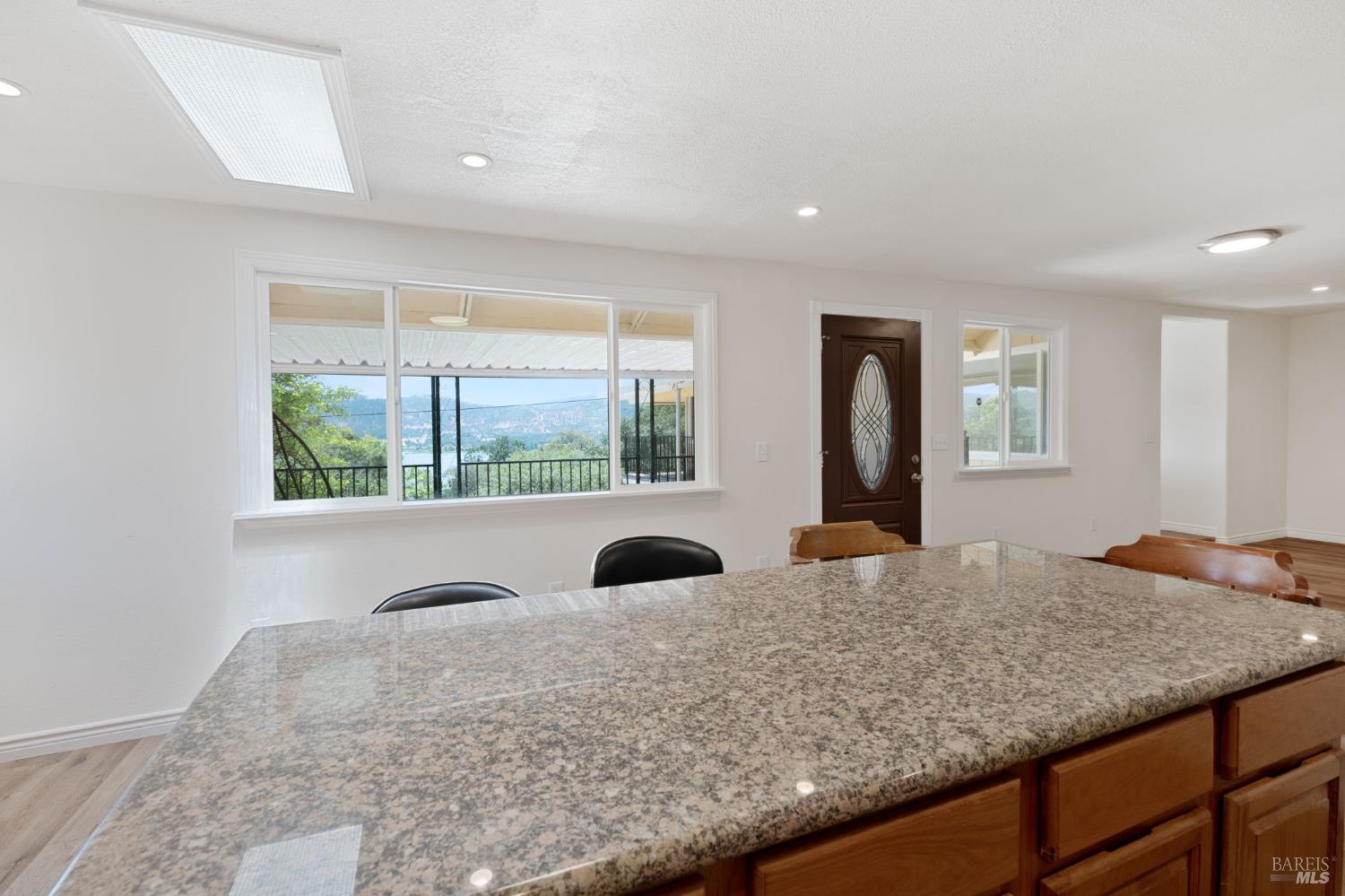 Lakeview Drive, Clearlake Oaks, California image 34