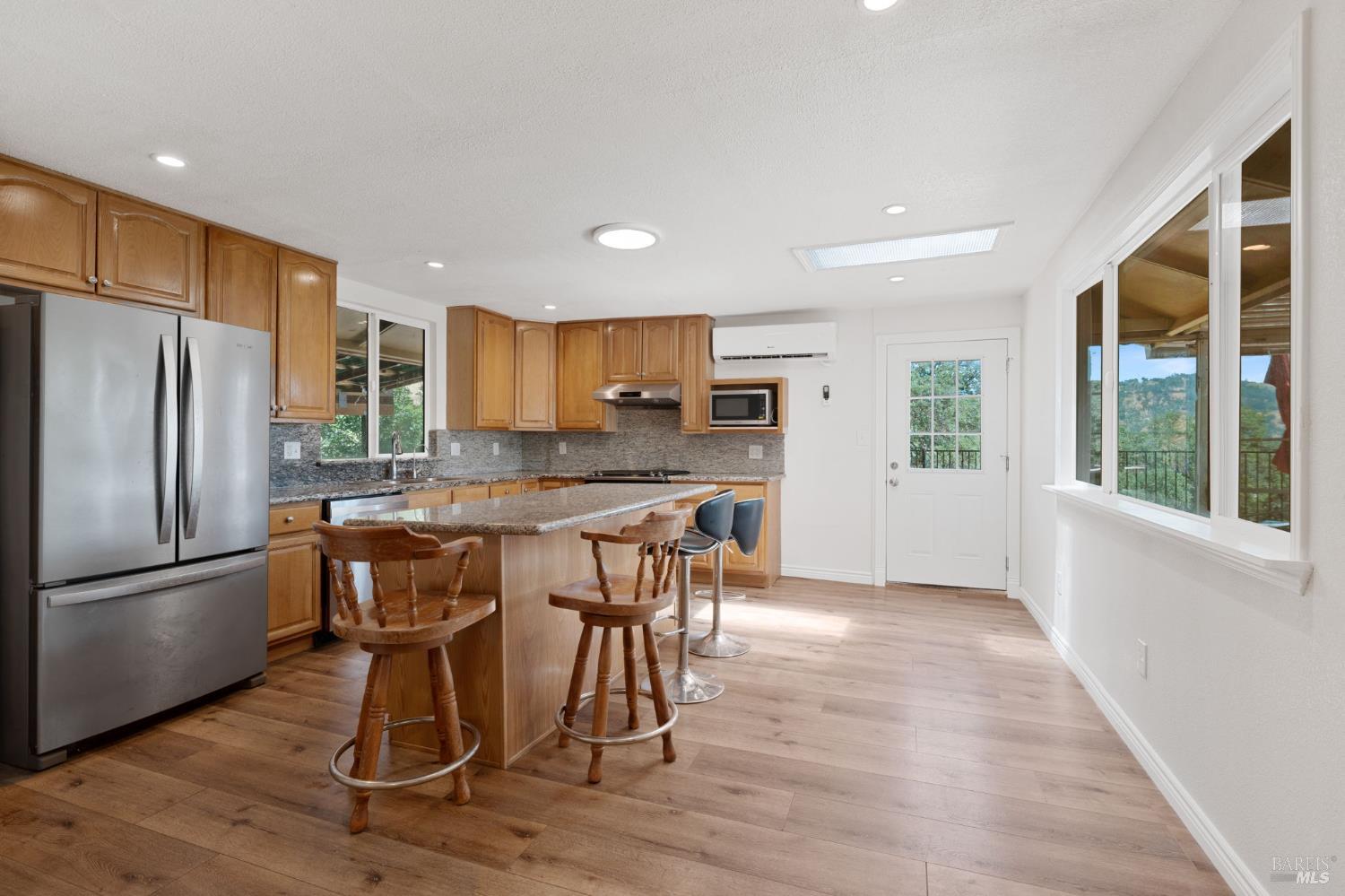Lakeview Drive, Clearlake Oaks, California image 30