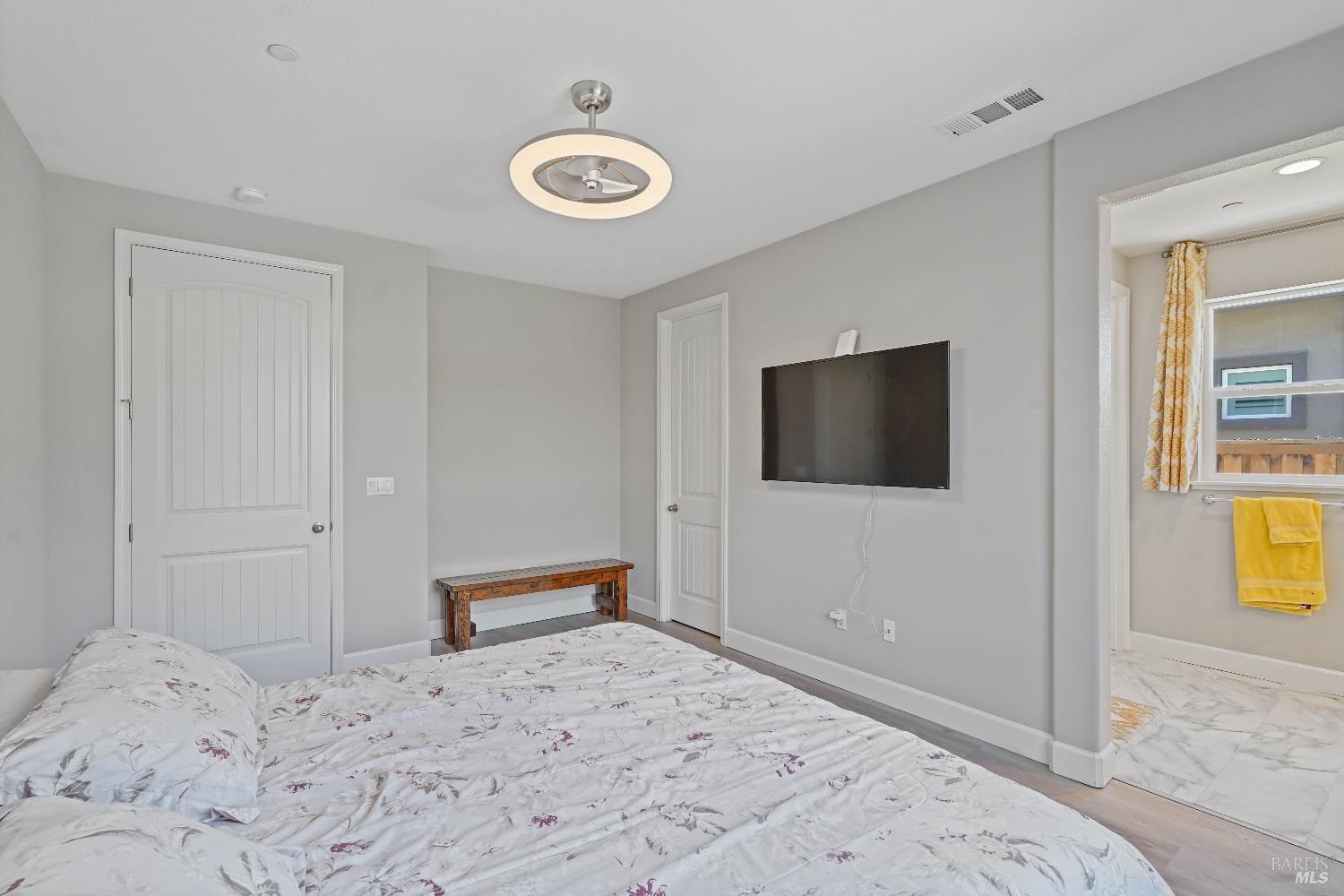 Detail Gallery Image 22 of 77 For 424 Wren Ln, Vacaville,  CA 95688 - 5 Beds | 4/1 Baths