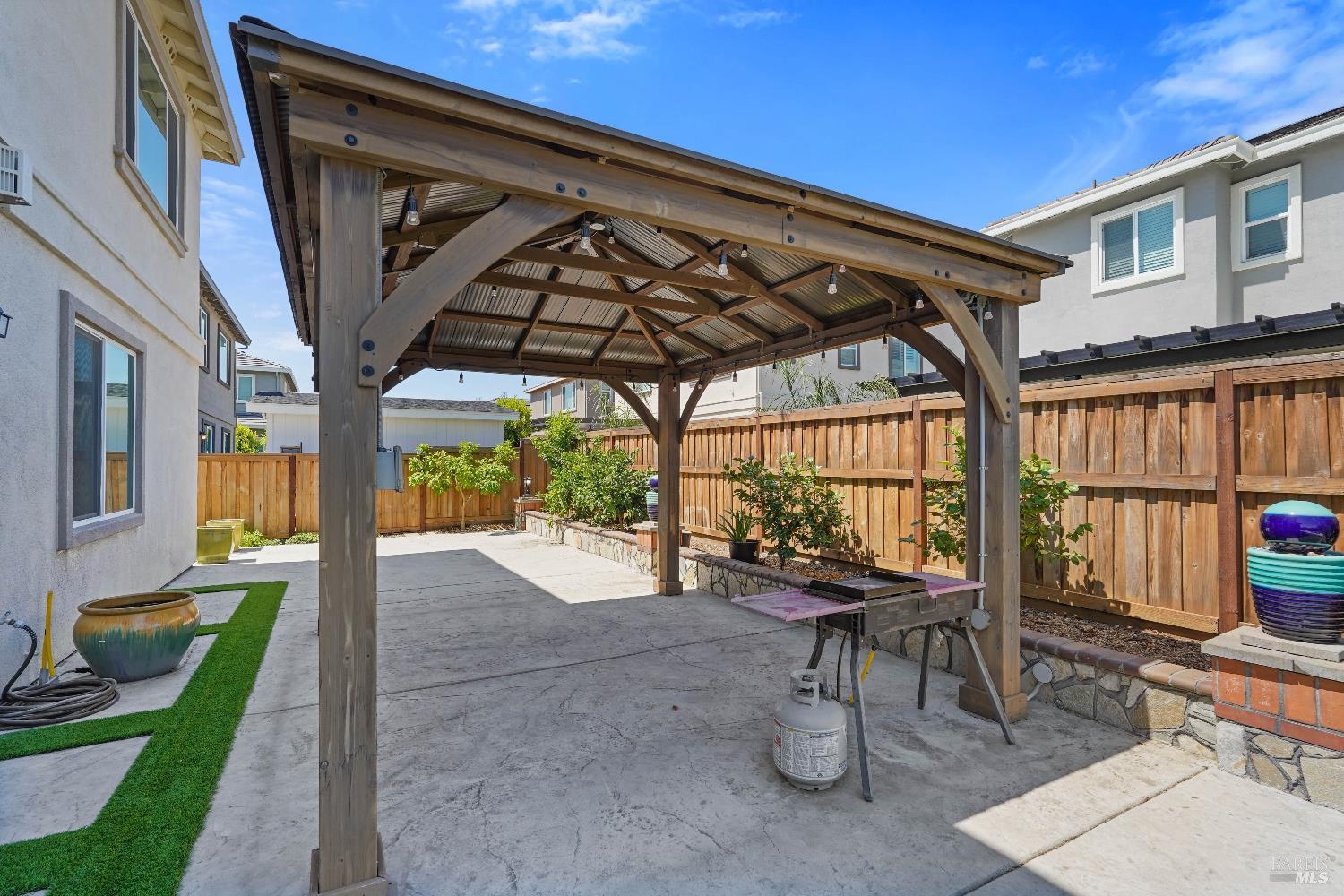 Detail Gallery Image 62 of 77 For 424 Wren Ln, Vacaville,  CA 95688 - 5 Beds | 4/1 Baths