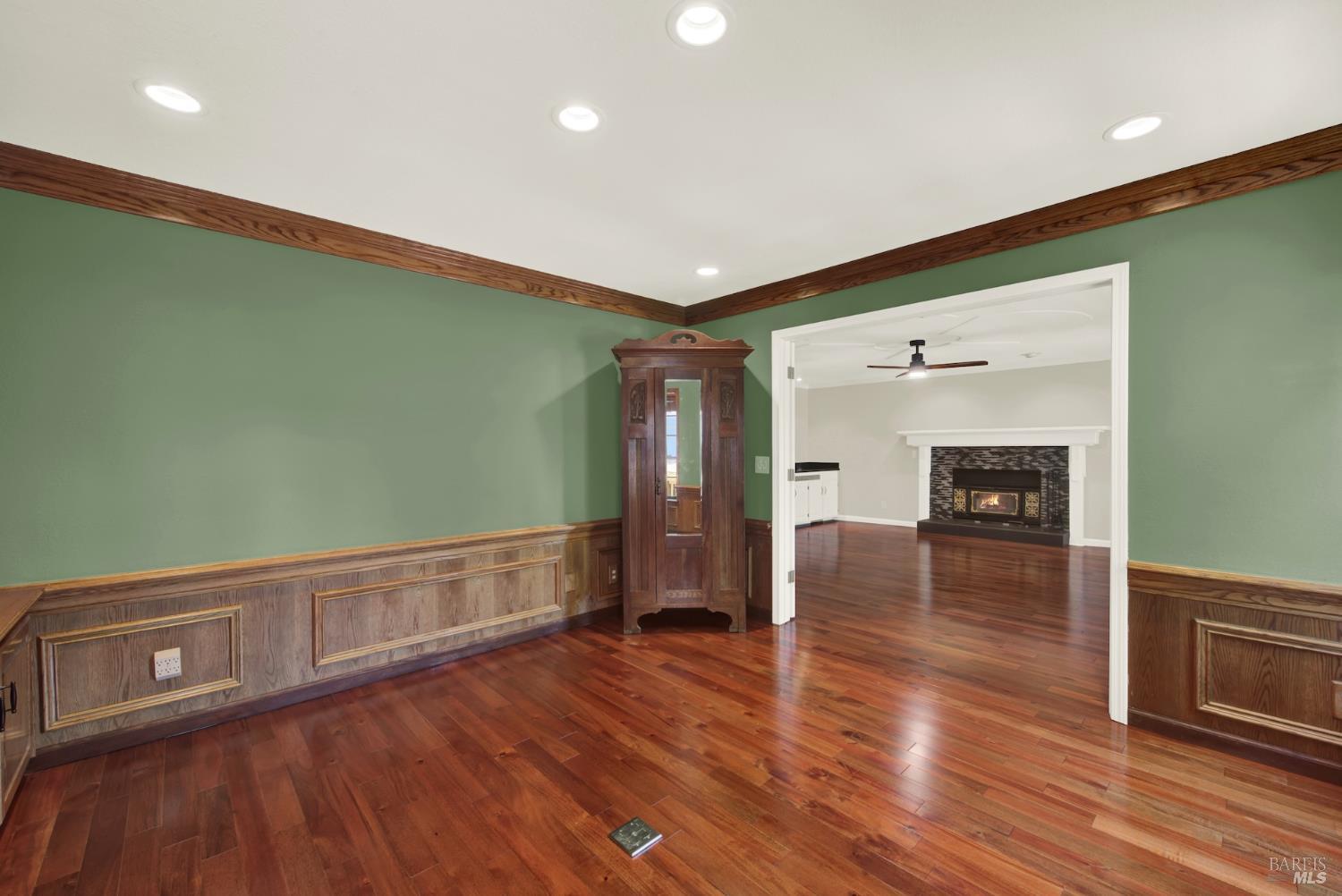 Detail Gallery Image 42 of 91 For 1797 Kolob Dr, Fairfield,  CA 94534 - 5 Beds | 3 Baths