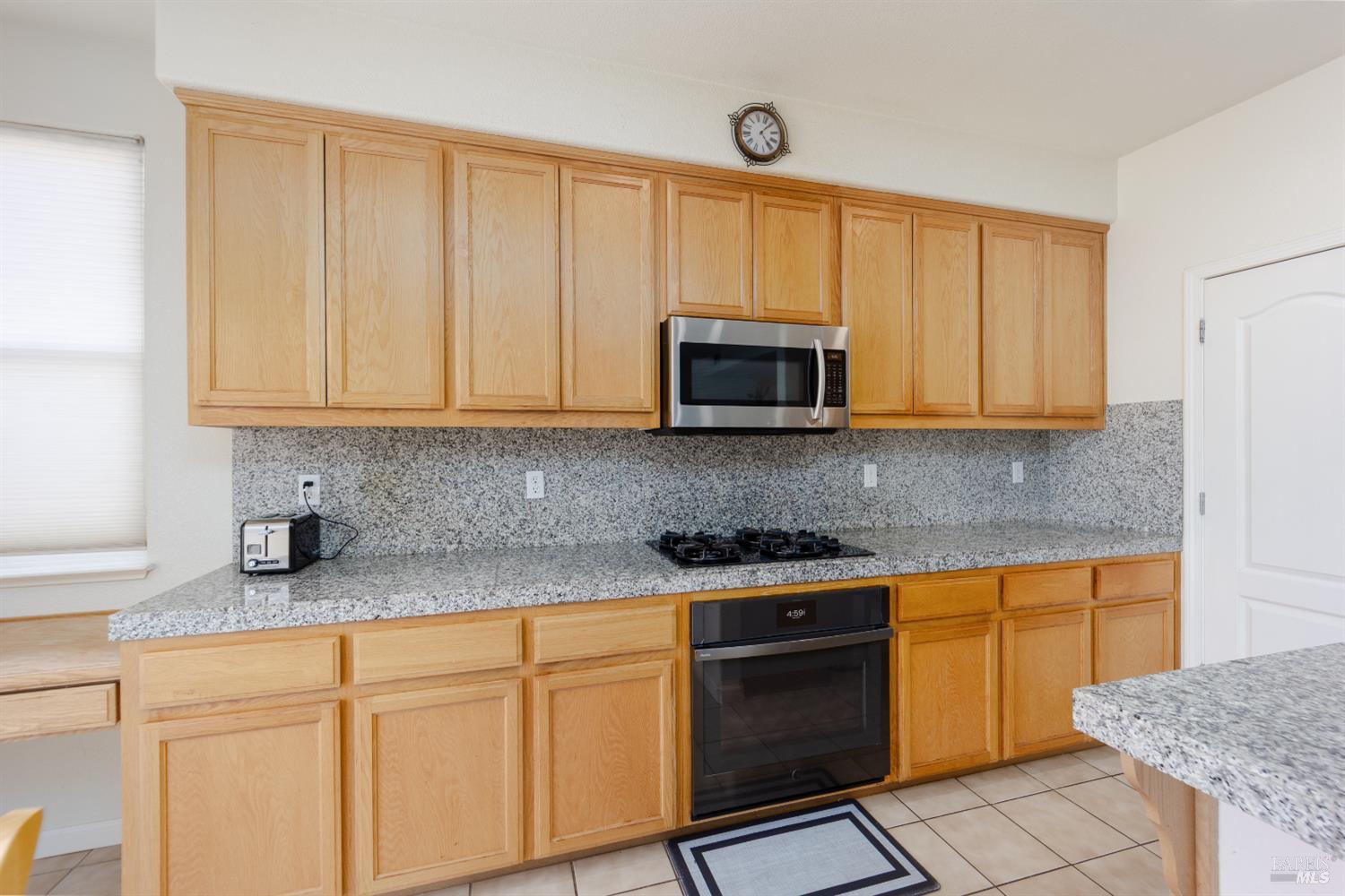Olivewood Lane, Vallejo, California image 11