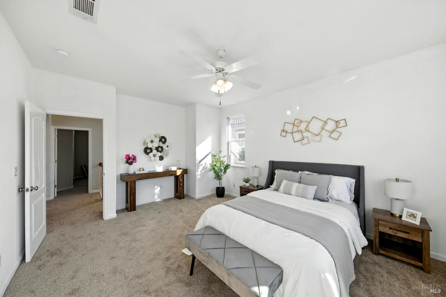 White Drive, Fairfield, California image 32