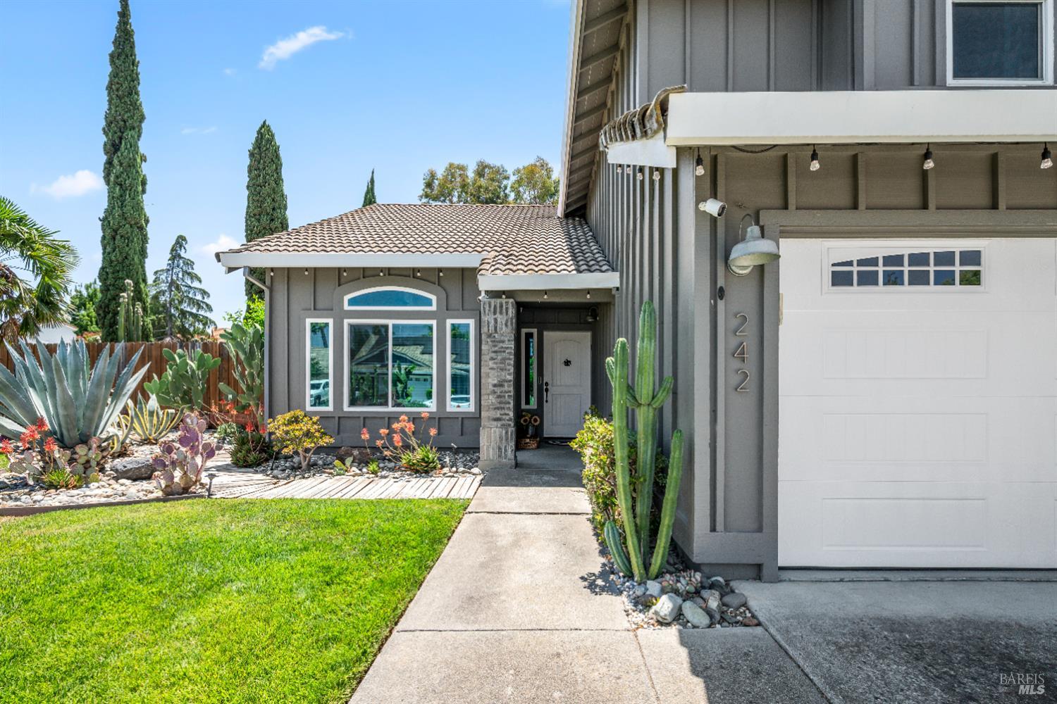 Lighthouse Way, Vacaville, California image 5