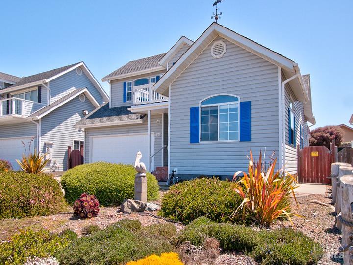 Detail Gallery Image 1 of 39 For 924 Glass Beach Dr, Fort Bragg,  CA 95437 - 3 Beds | 2/1 Baths