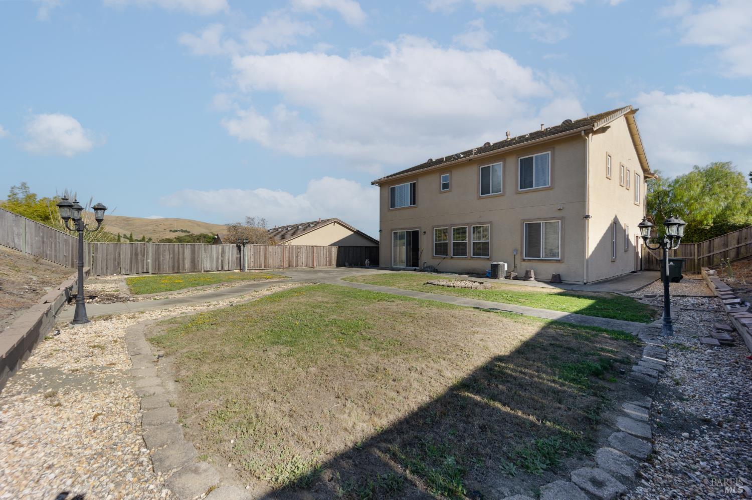 Olivewood Lane, Vallejo, California image 34