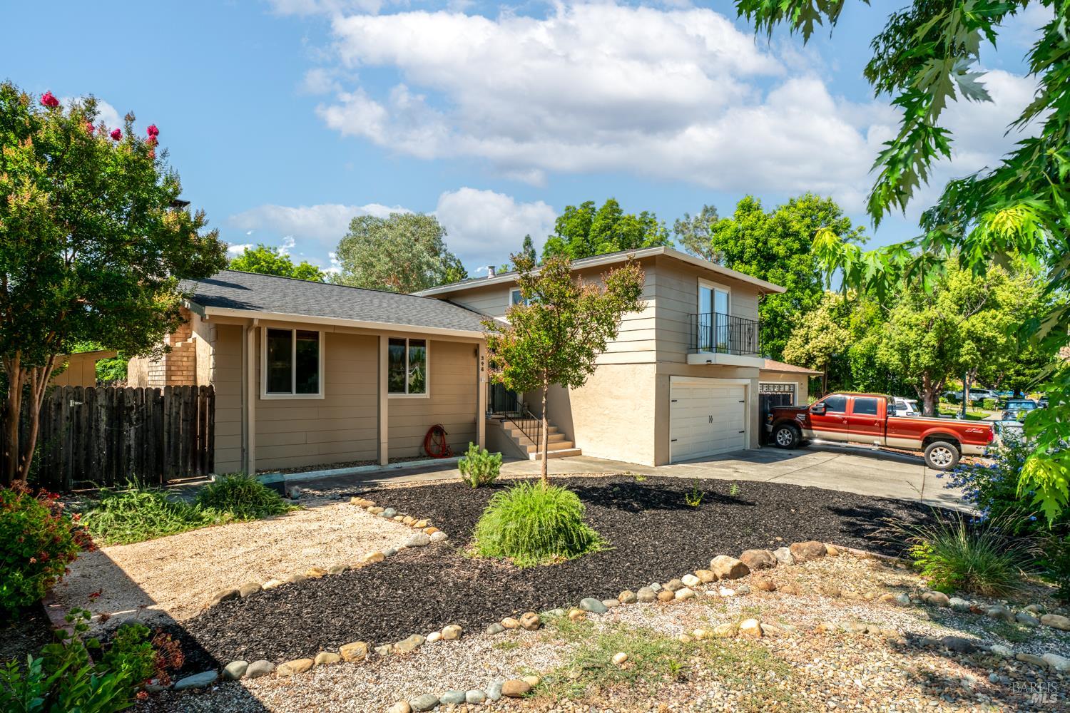 Evergreen Drive, Vacaville, California image 2