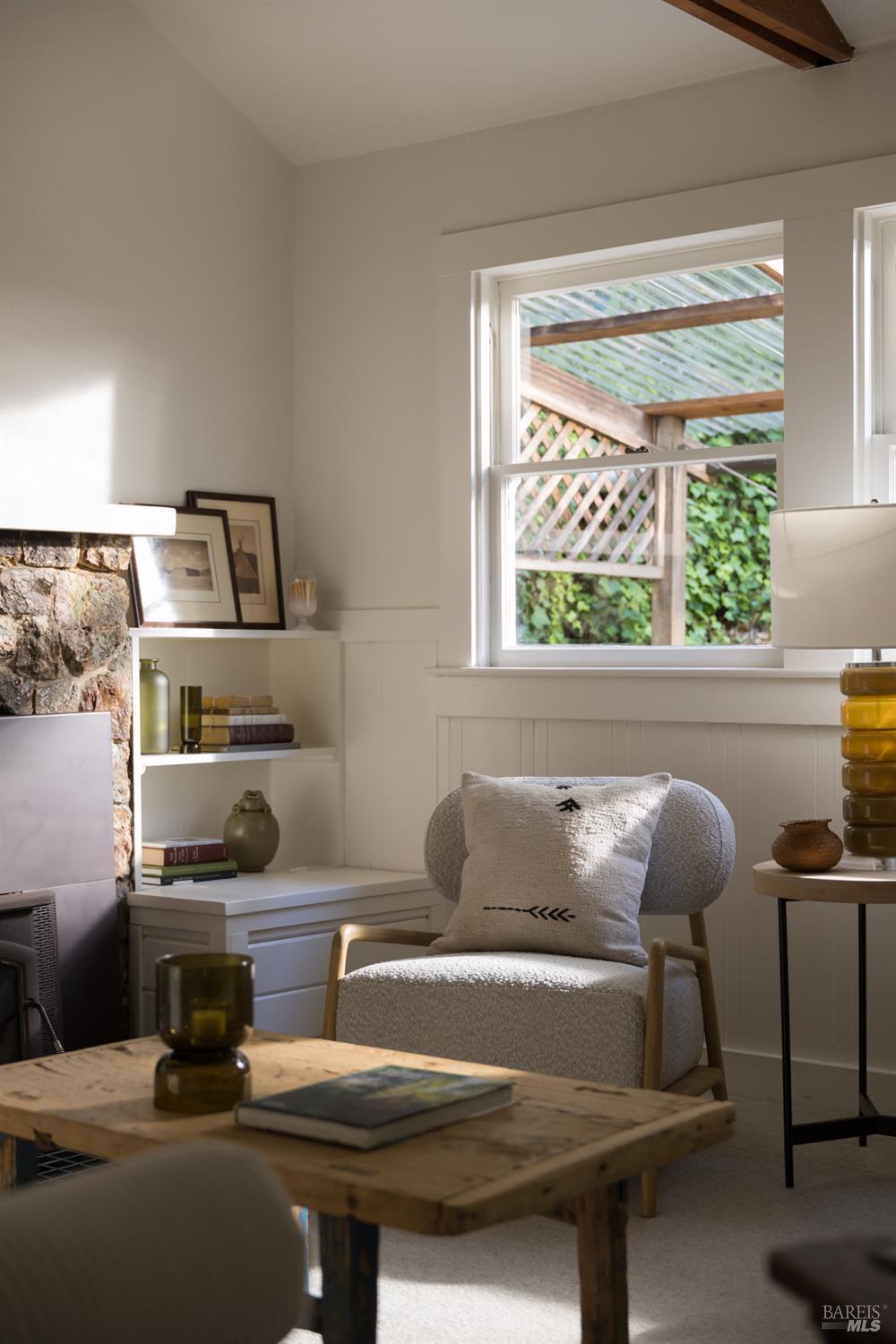 Detail Gallery Image 8 of 32 For 2770 Bohemian Hwy, Occidental,  CA 95465 - 2 Beds | 2 Baths