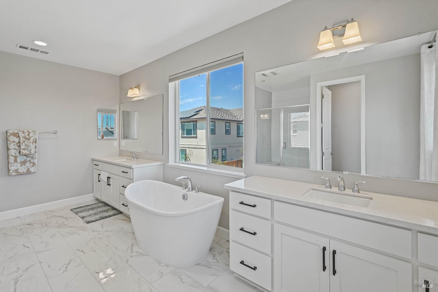 Detail Gallery Image 54 of 77 For 424 Wren Ln, Vacaville,  CA 95688 - 5 Beds | 4/1 Baths