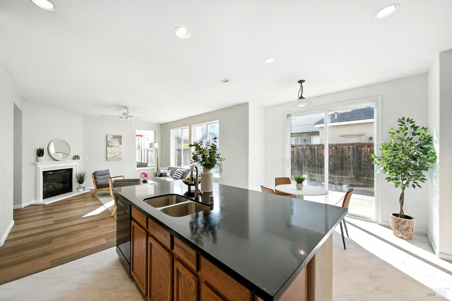 White Drive, Fairfield, California image 19