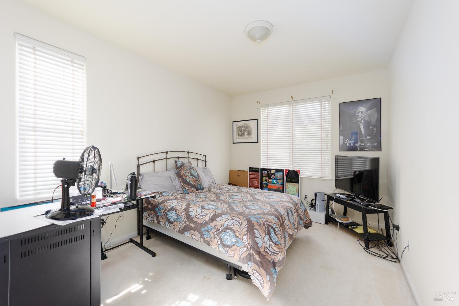 Olivewood Lane, Vallejo, California image 16