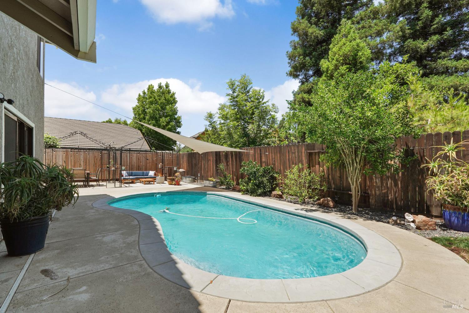 Fountain Way, Dixon, California image 22