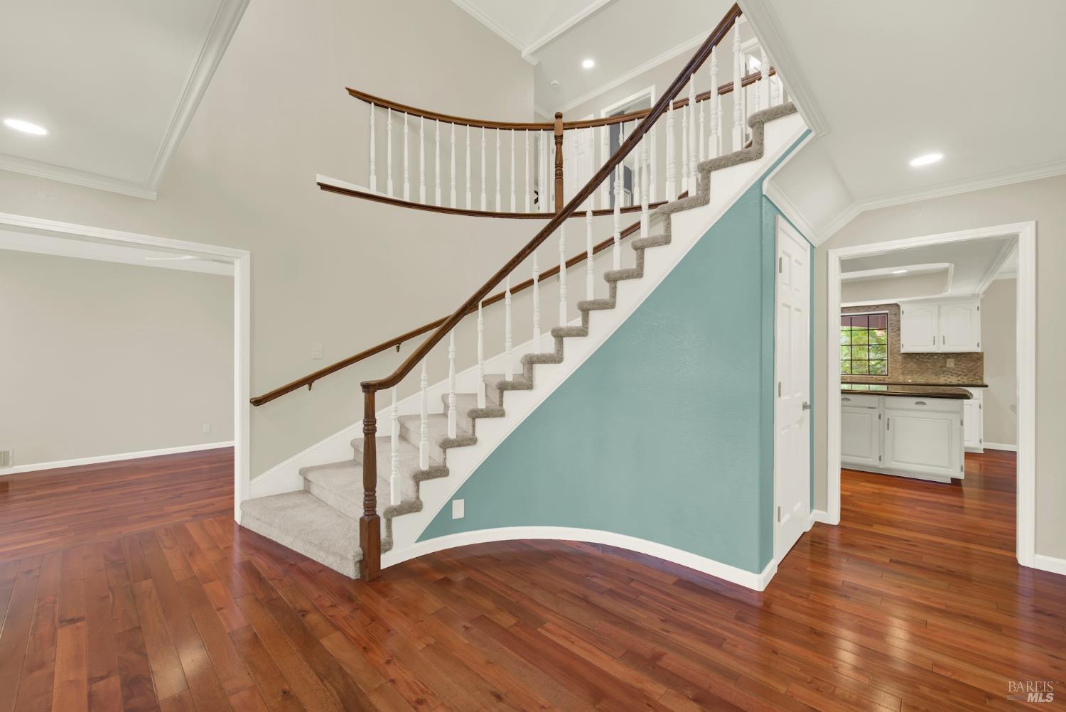 Detail Gallery Image 12 of 91 For 1797 Kolob Dr, Fairfield,  CA 94534 - 5 Beds | 3 Baths