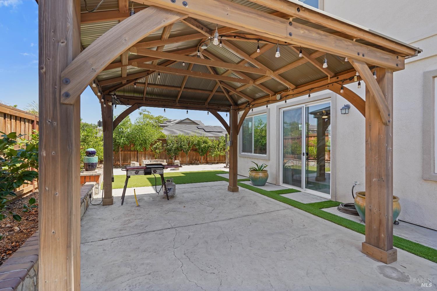 Detail Gallery Image 57 of 77 For 424 Wren Ln, Vacaville,  CA 95688 - 5 Beds | 4/1 Baths