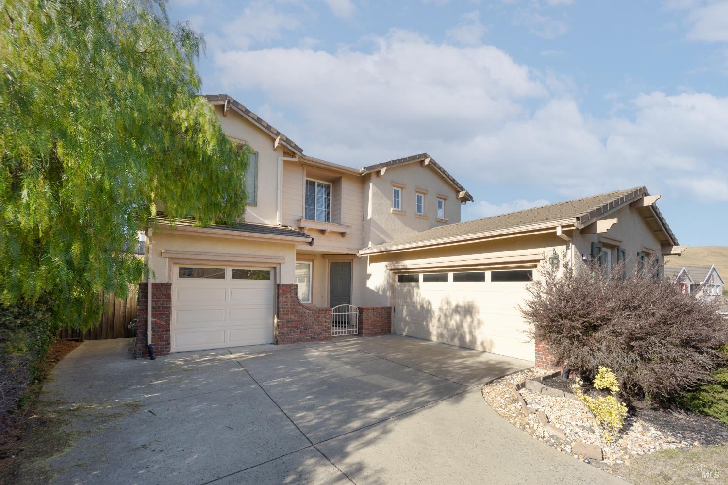 Olivewood Lane, Vallejo, California image 2