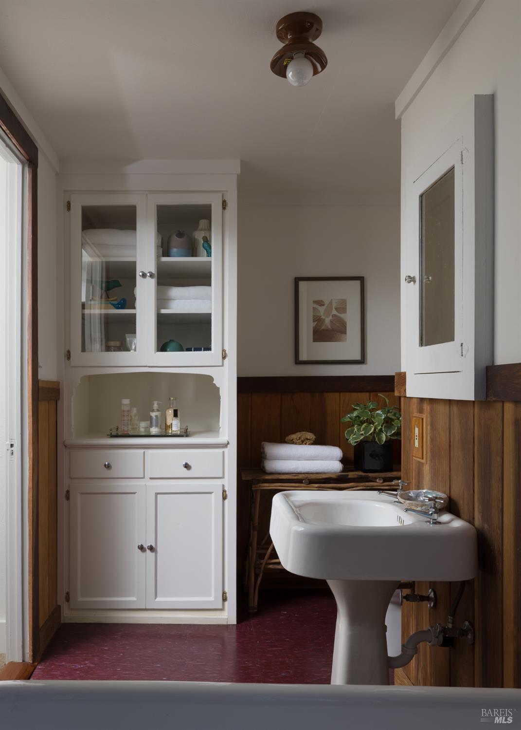 Detail Gallery Image 21 of 32 For 2770 Bohemian Hwy, Occidental,  CA 95465 - 2 Beds | 2 Baths