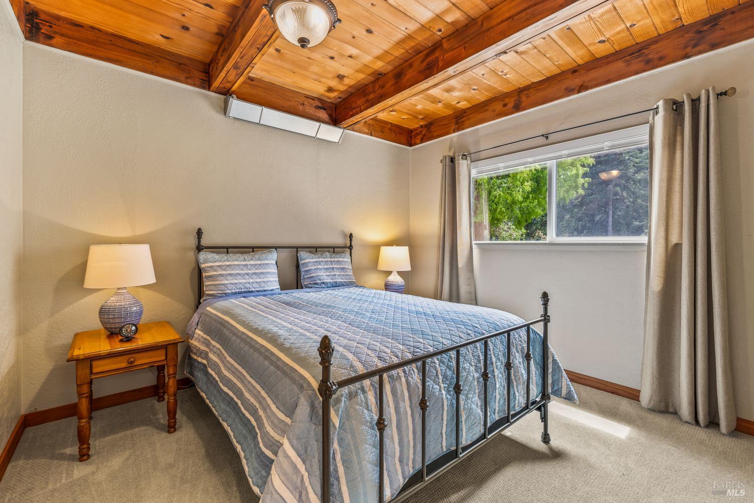 Detail Gallery Image 9 of 44 For 14765 Atkins Way, Fort Bragg,  CA 95437 - 2 Beds | 2 Baths