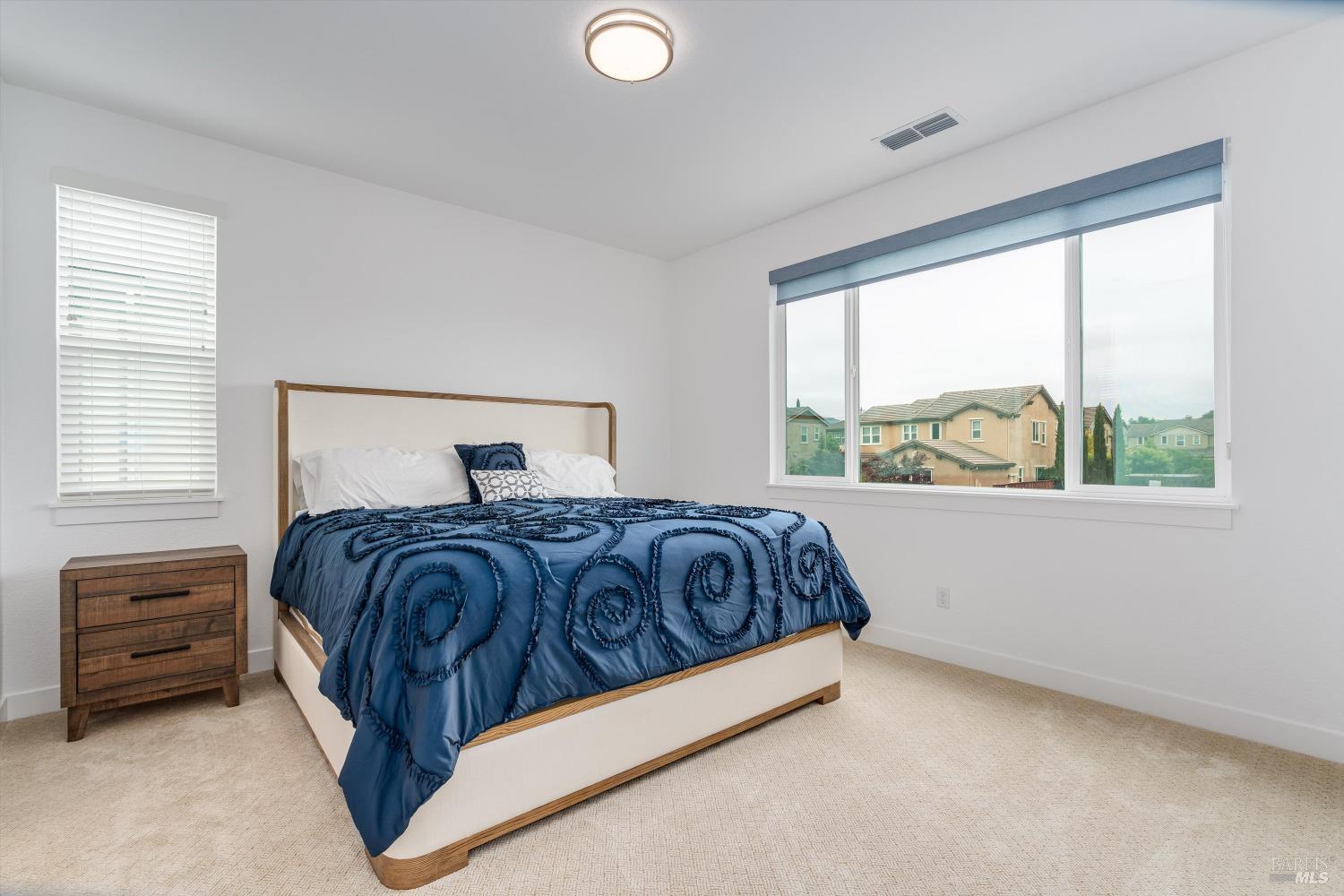 Detail Gallery Image 21 of 53 For 349 Vinterra Ct, Napa,  CA 94559 - 4 Beds | 2/1 Baths