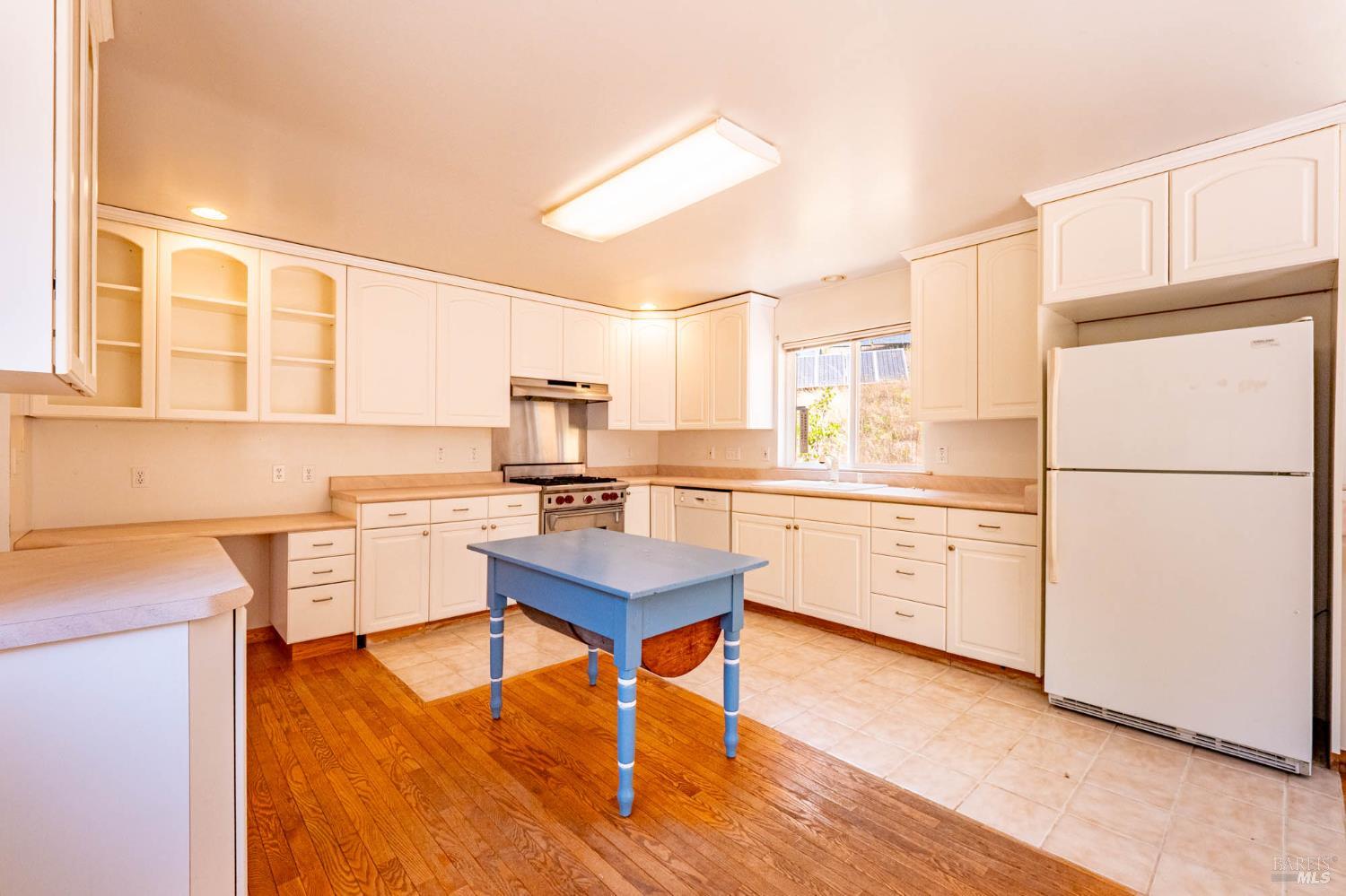 Detail Gallery Image 8 of 29 For 44150 Nash Mill Rd, Philo,  CA 95466 - 2 Beds | 2 Baths