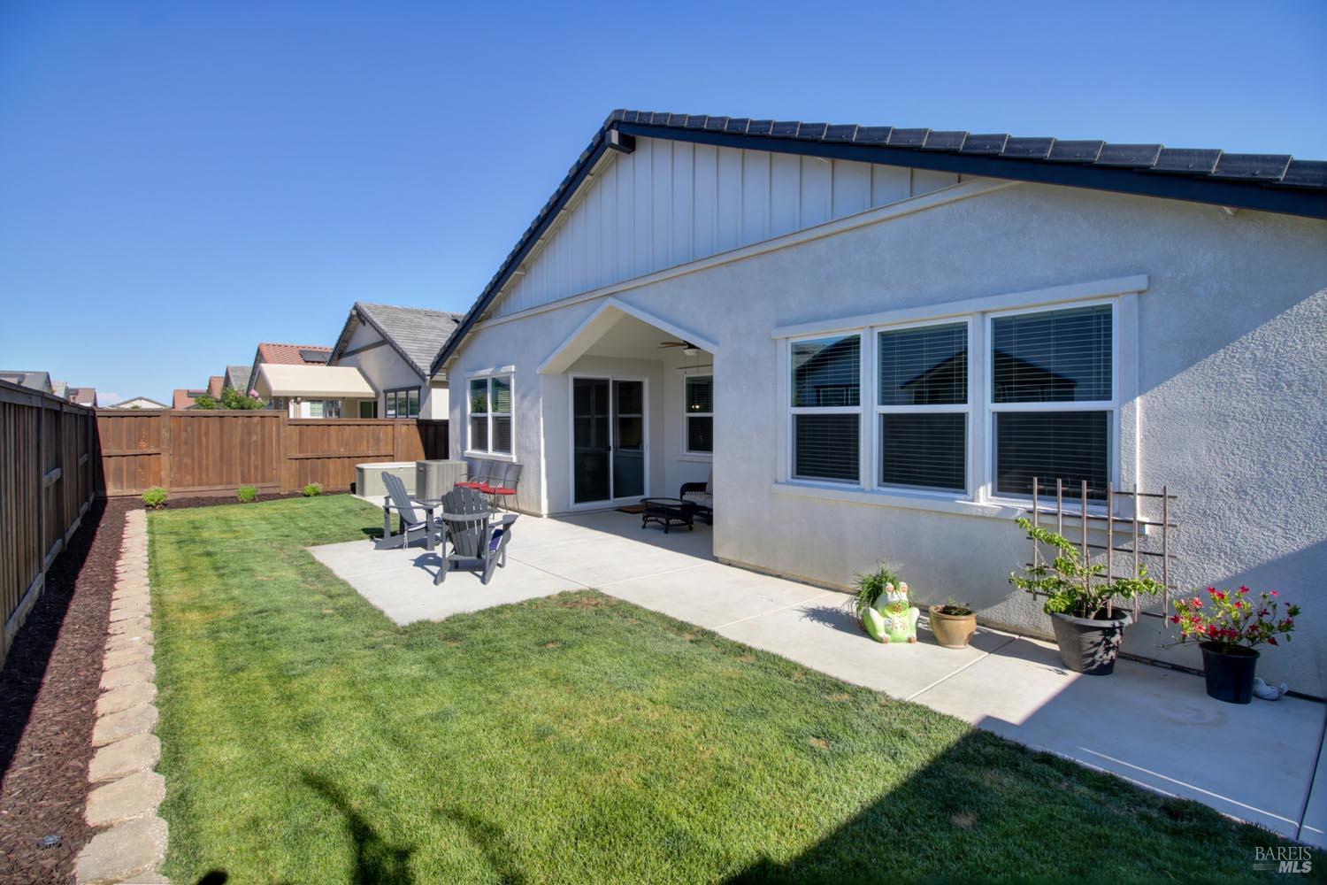 Maze Way, Dixon, California image 42