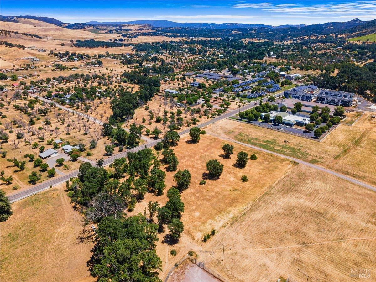 Detail Gallery Image 11 of 15 For 14775 Burns Valley Rd, Clearlake,  CA 95422 - – Beds | – Baths