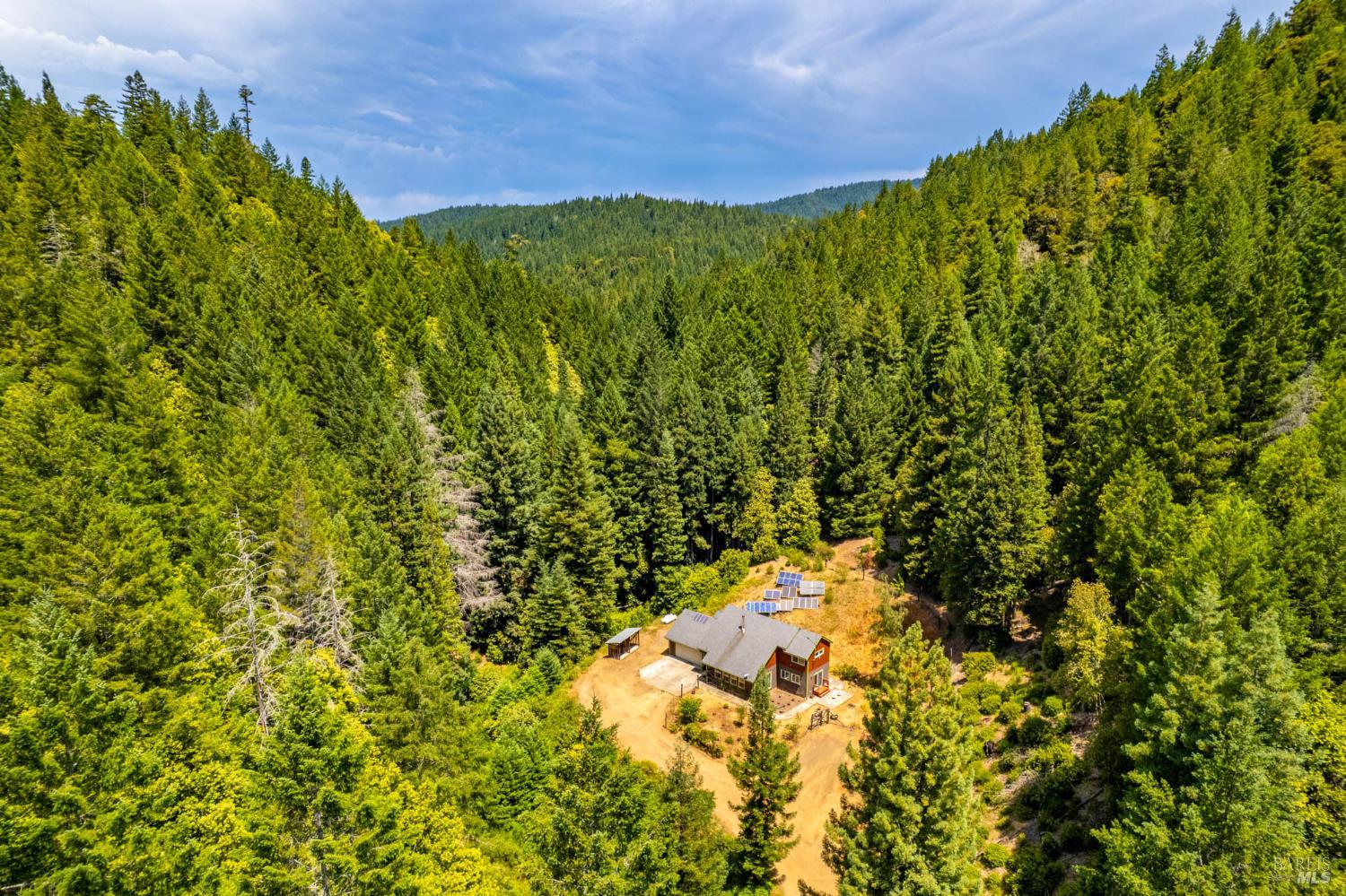 Detail Gallery Image 26 of 29 For 44150 Nash Mill Rd, Philo,  CA 95466 - 2 Beds | 2 Baths