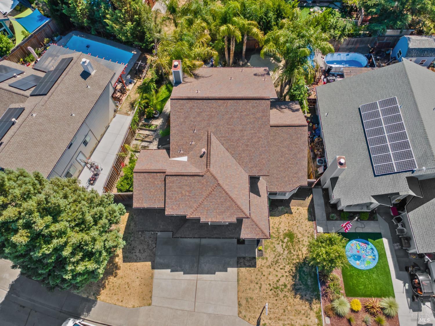 Detail Gallery Image 50 of 55 For 706 Natalie Dr, Windsor,  CA 95492 - 5 Beds | 3 Baths