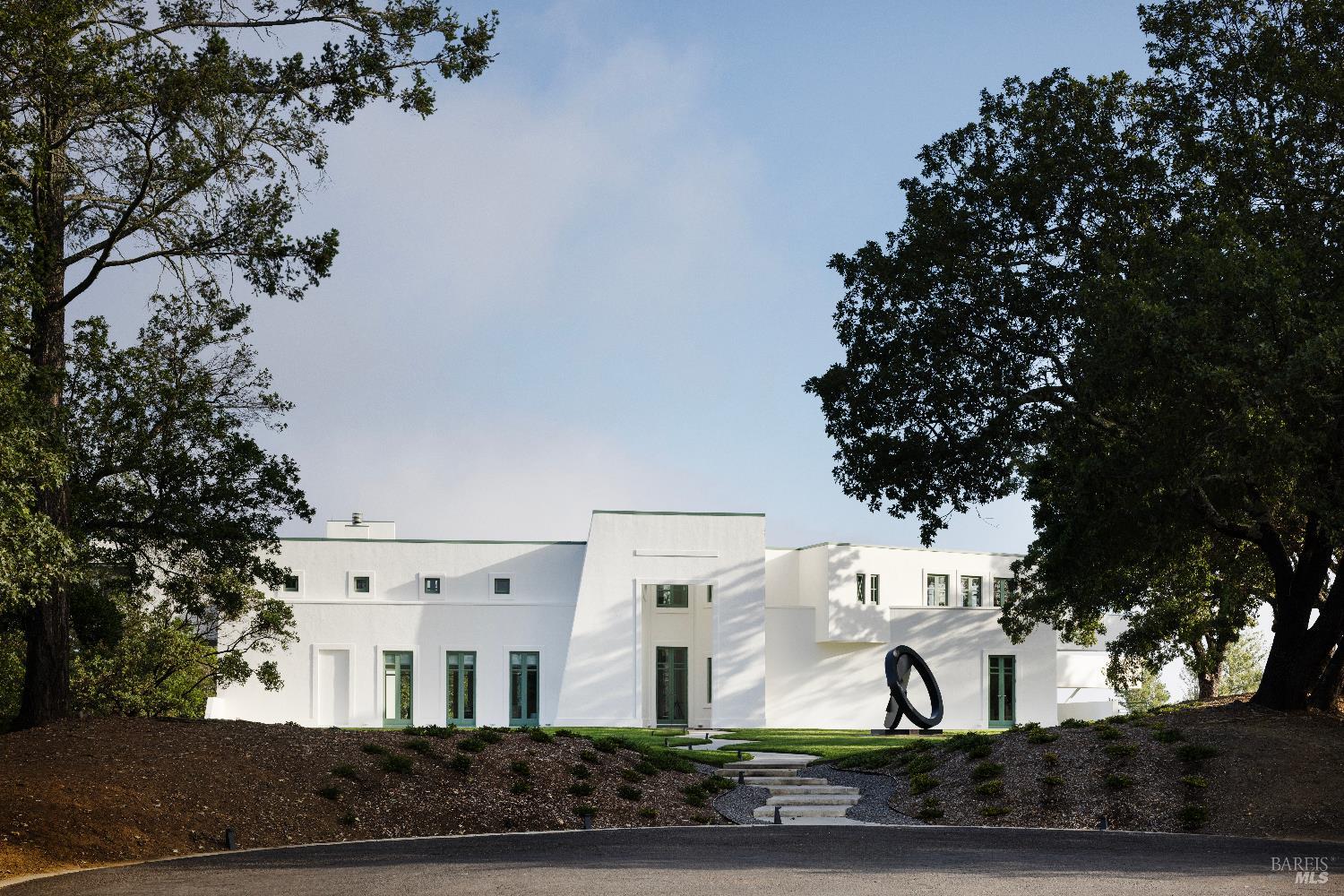 Detail Gallery Image 16 of 89 For 3000 Mount Veeder Rd, Napa,  CA 94558 - 8 Beds | 7/2 Baths