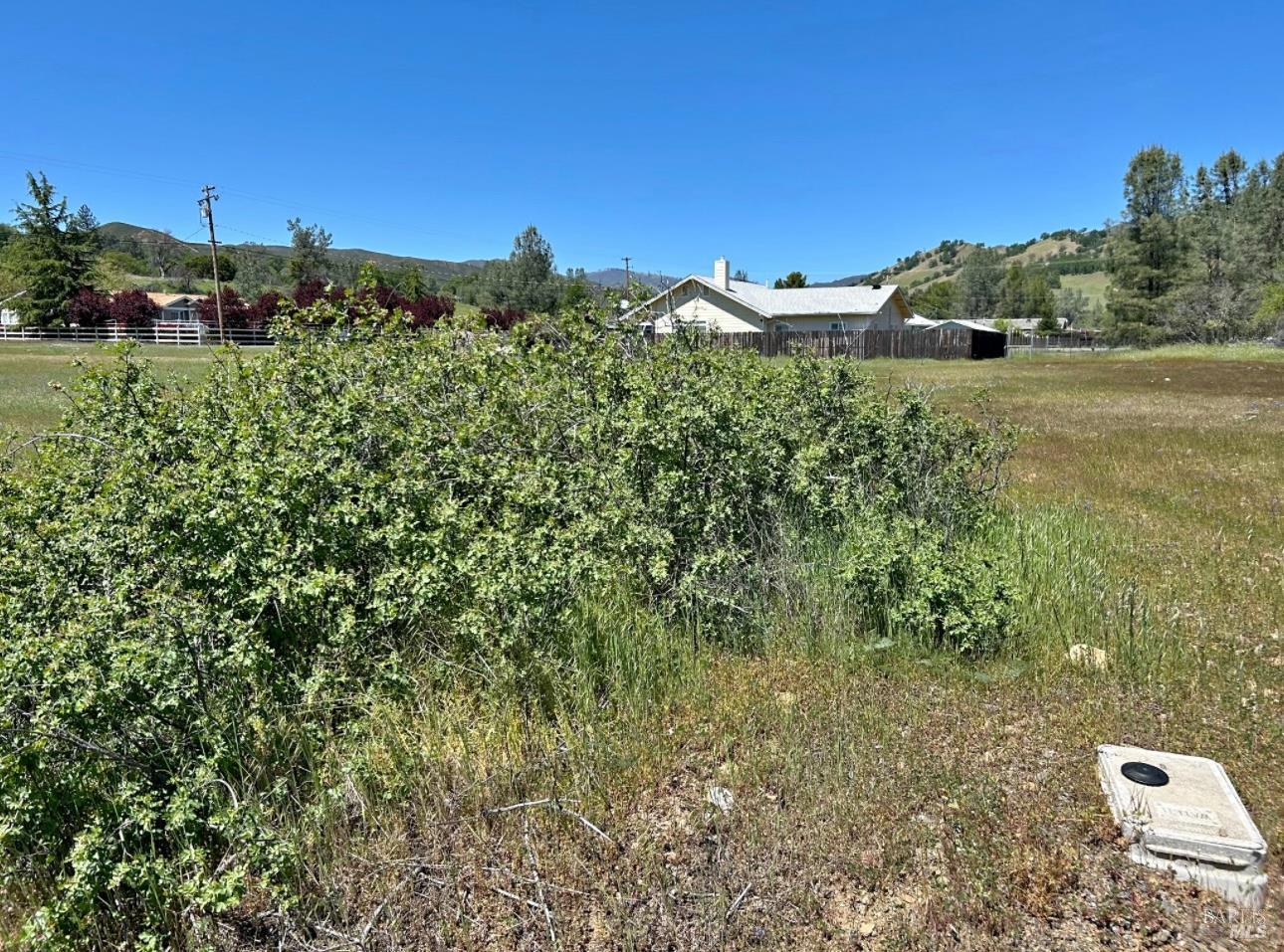 Iris Way, Clearlake Oaks, California image 3