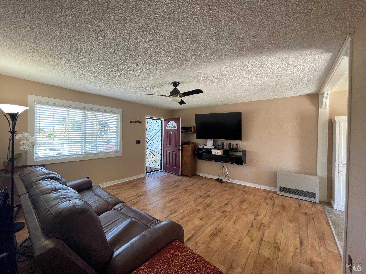 Detail Gallery Image 10 of 35 For 148 Olsen Ln, Fort Bragg,  CA 95437 - 3 Beds | 1 Baths