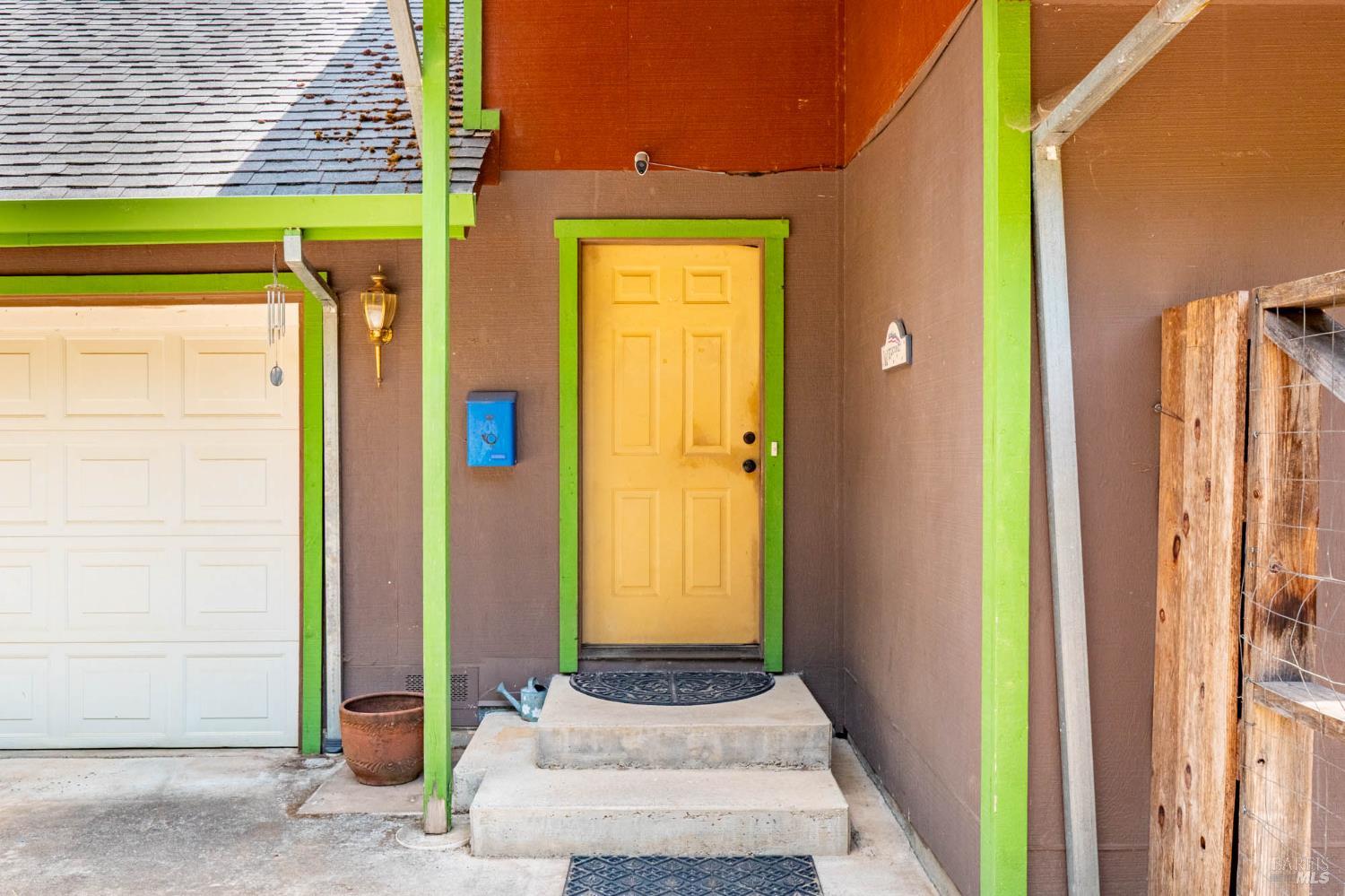 Detail Gallery Image 4 of 29 For 44150 Nash Mill Rd, Philo,  CA 95466 - 2 Beds | 2 Baths