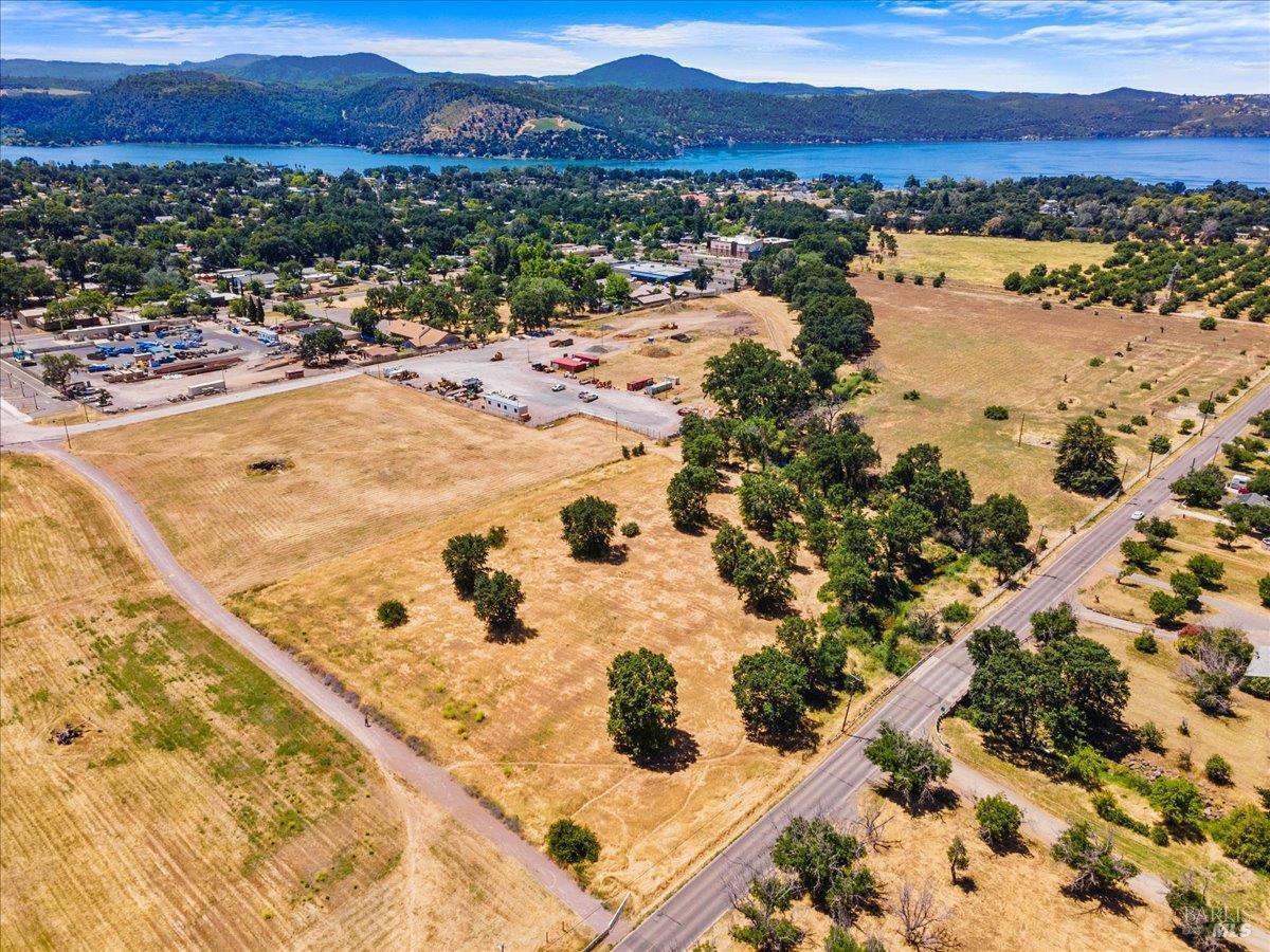Detail Gallery Image 5 of 15 For 14775 Burns Valley Rd, Clearlake,  CA 95422 - – Beds | – Baths