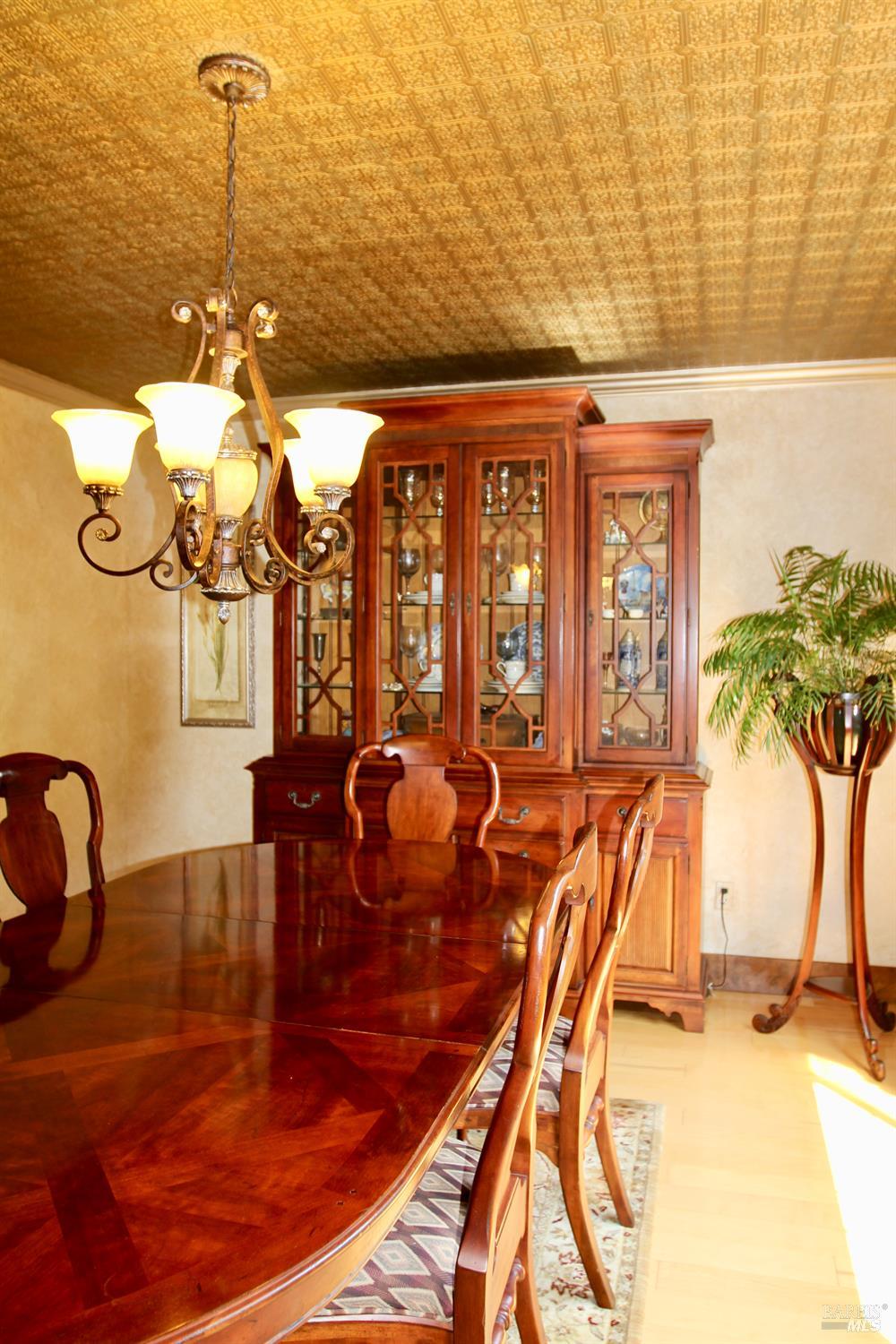 Detail Gallery Image 33 of 48 For 5243 Beaumont Way, Santa Rosa,  CA 95409 - 3 Beds | 2/1 Baths
