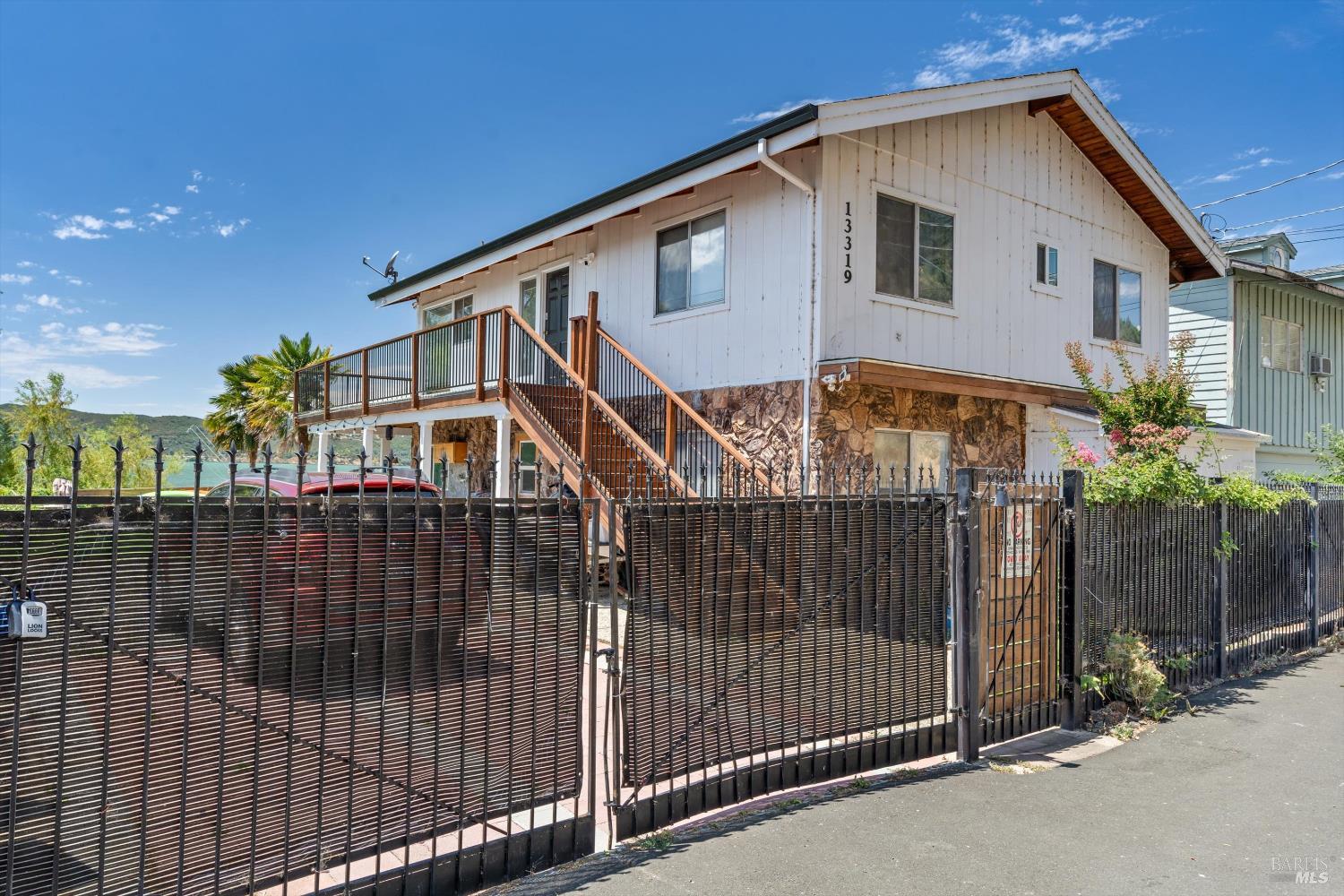 Detail Gallery Image 25 of 25 For 13319 Lakeshore Dr, Clearlake,  CA 95422 - 4 Beds | 2/1 Baths
