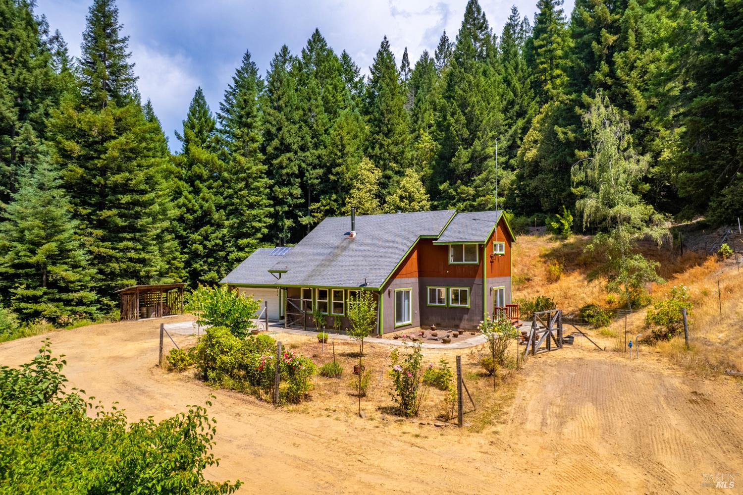 Detail Gallery Image 1 of 29 For 44150 Nash Mill Rd, Philo,  CA 95466 - 2 Beds | 2 Baths