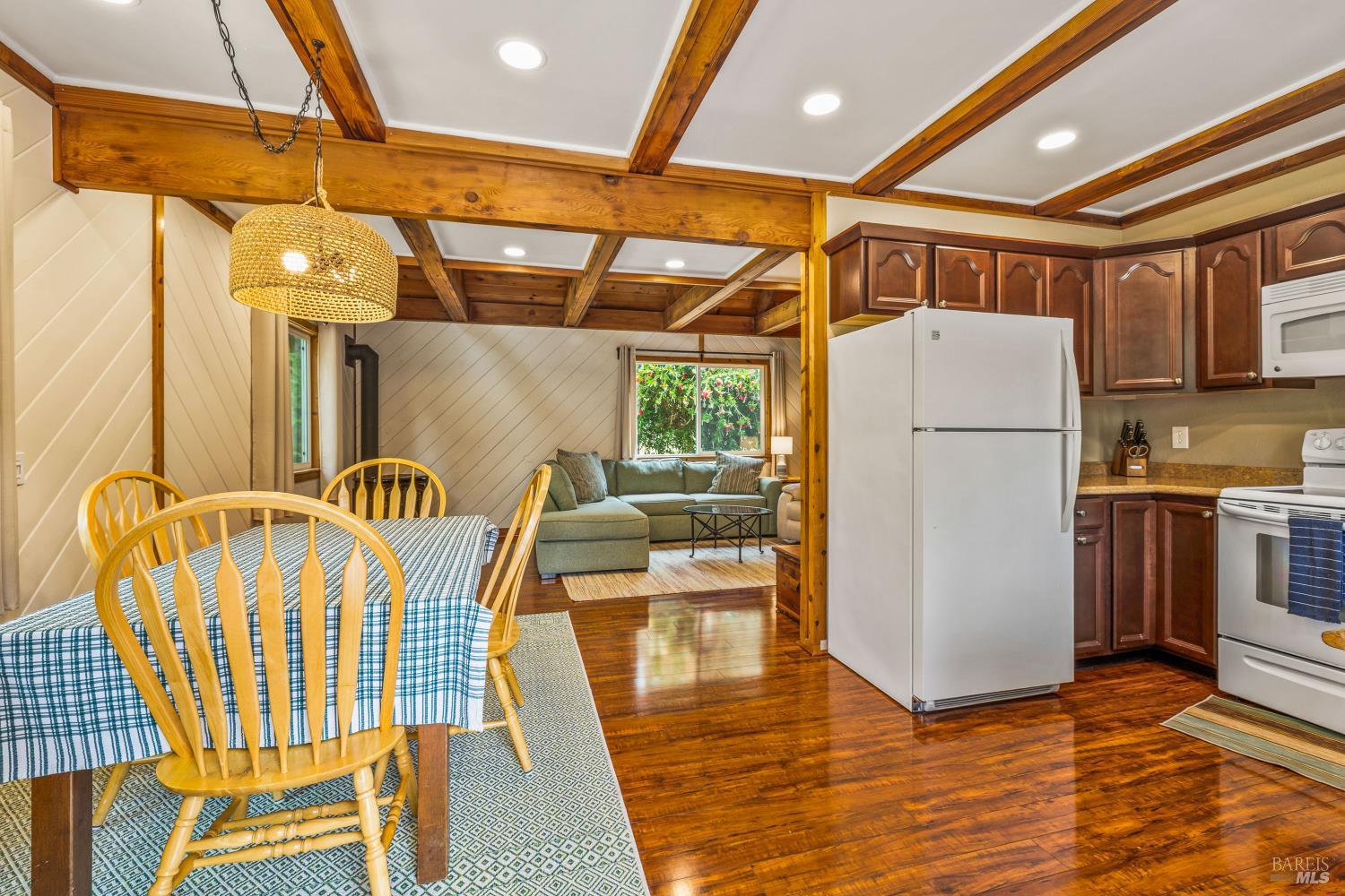 Detail Gallery Image 6 of 44 For 14765 Atkins Way, Fort Bragg,  CA 95437 - 2 Beds | 2 Baths