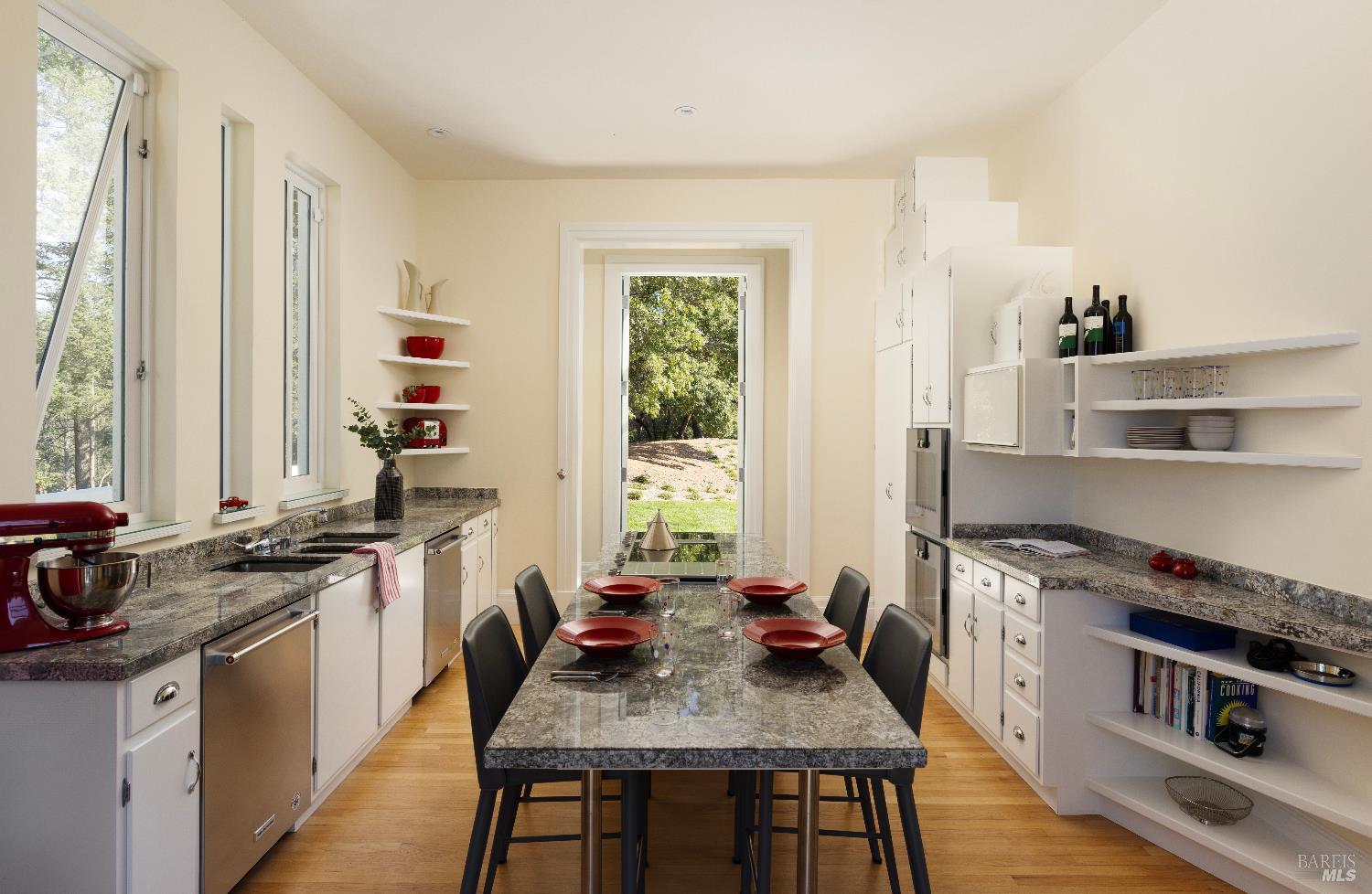 Detail Gallery Image 27 of 89 For 3000 Mount Veeder Rd, Napa,  CA 94558 - 8 Beds | 7/2 Baths