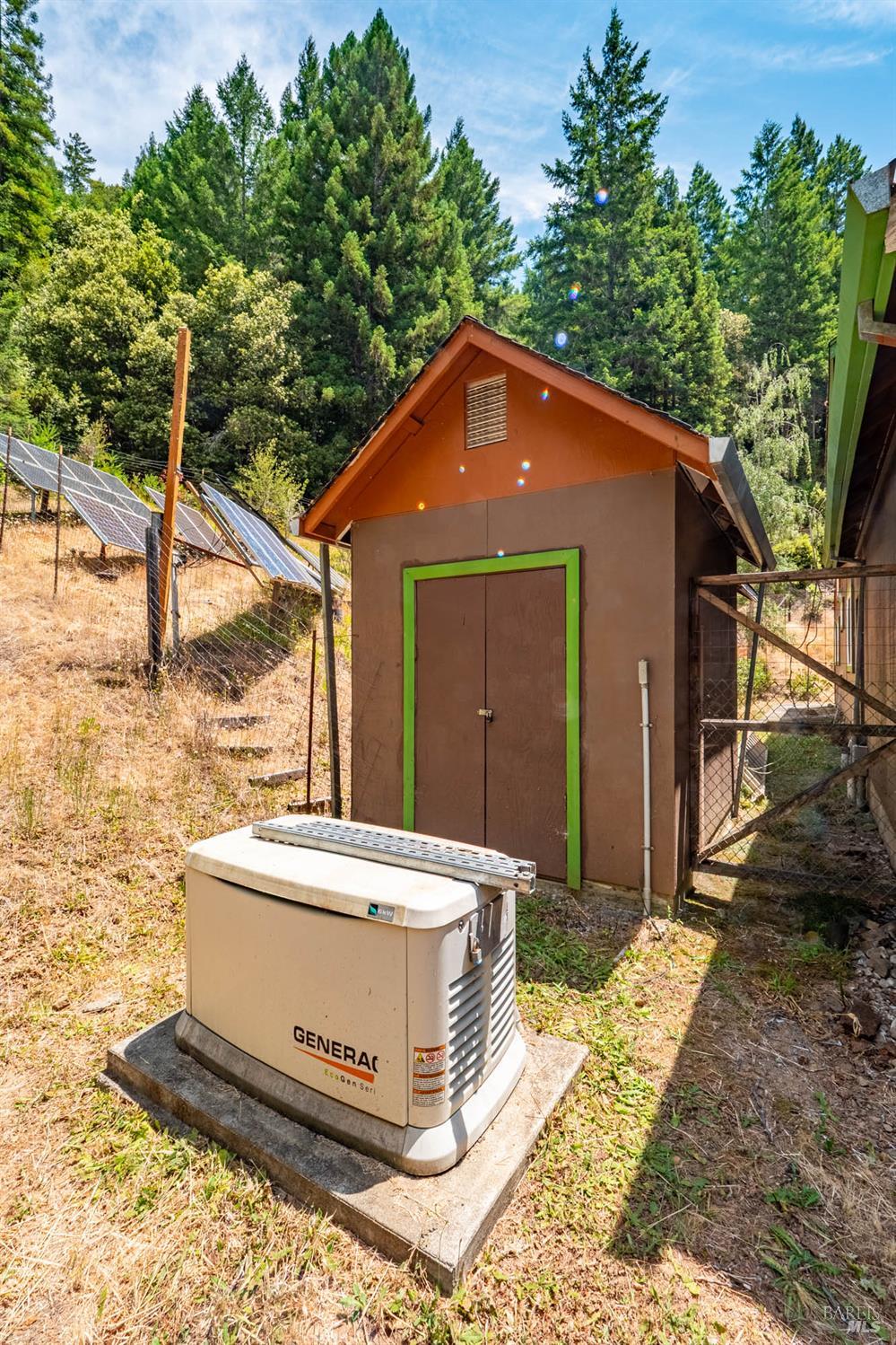 Detail Gallery Image 17 of 29 For 44150 Nash Mill Rd, Philo,  CA 95466 - 2 Beds | 2 Baths